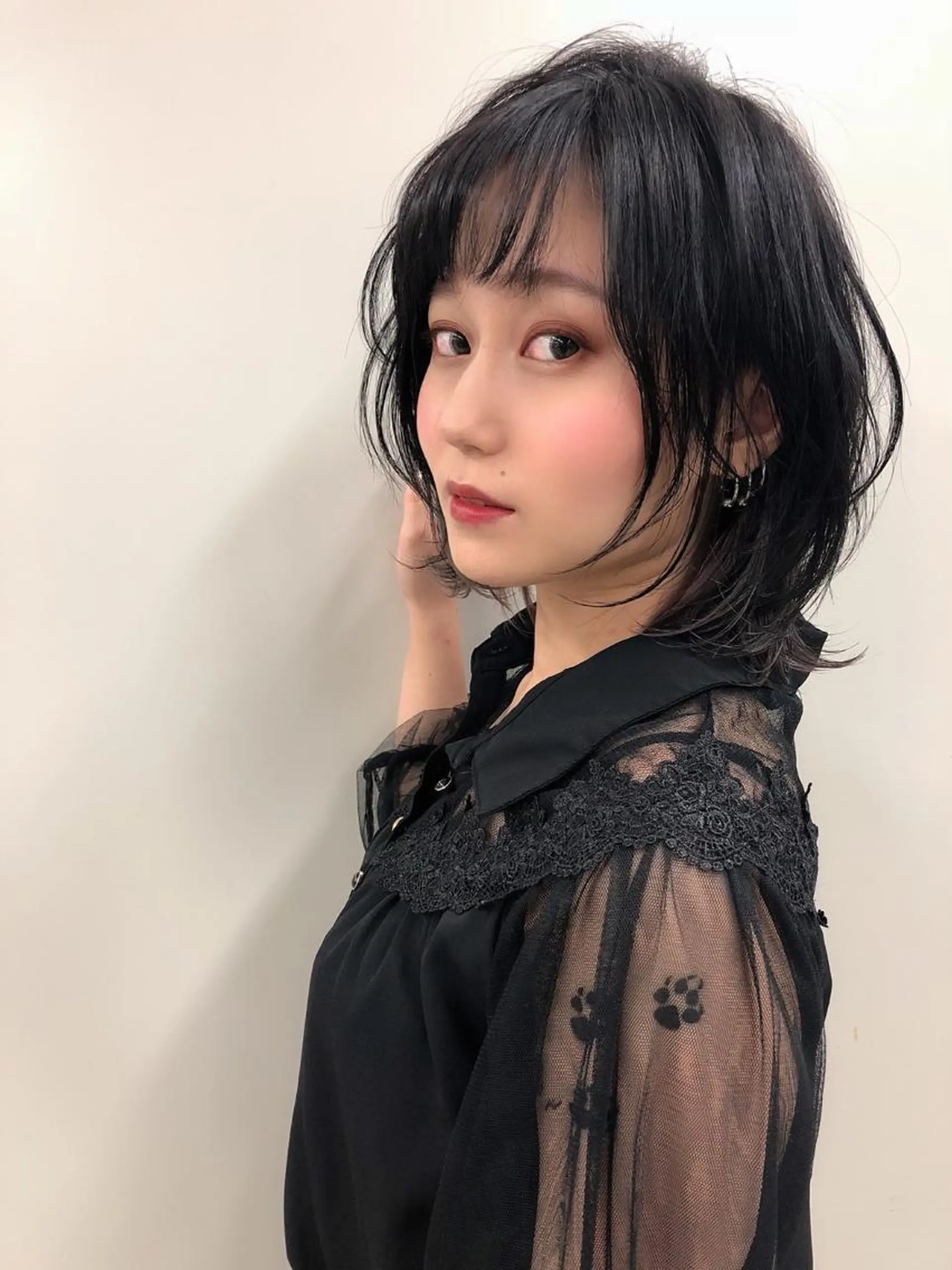 ショート カラー カット 縮毛矯正 トリートメント 青山 早希🐾のヘアスタイル