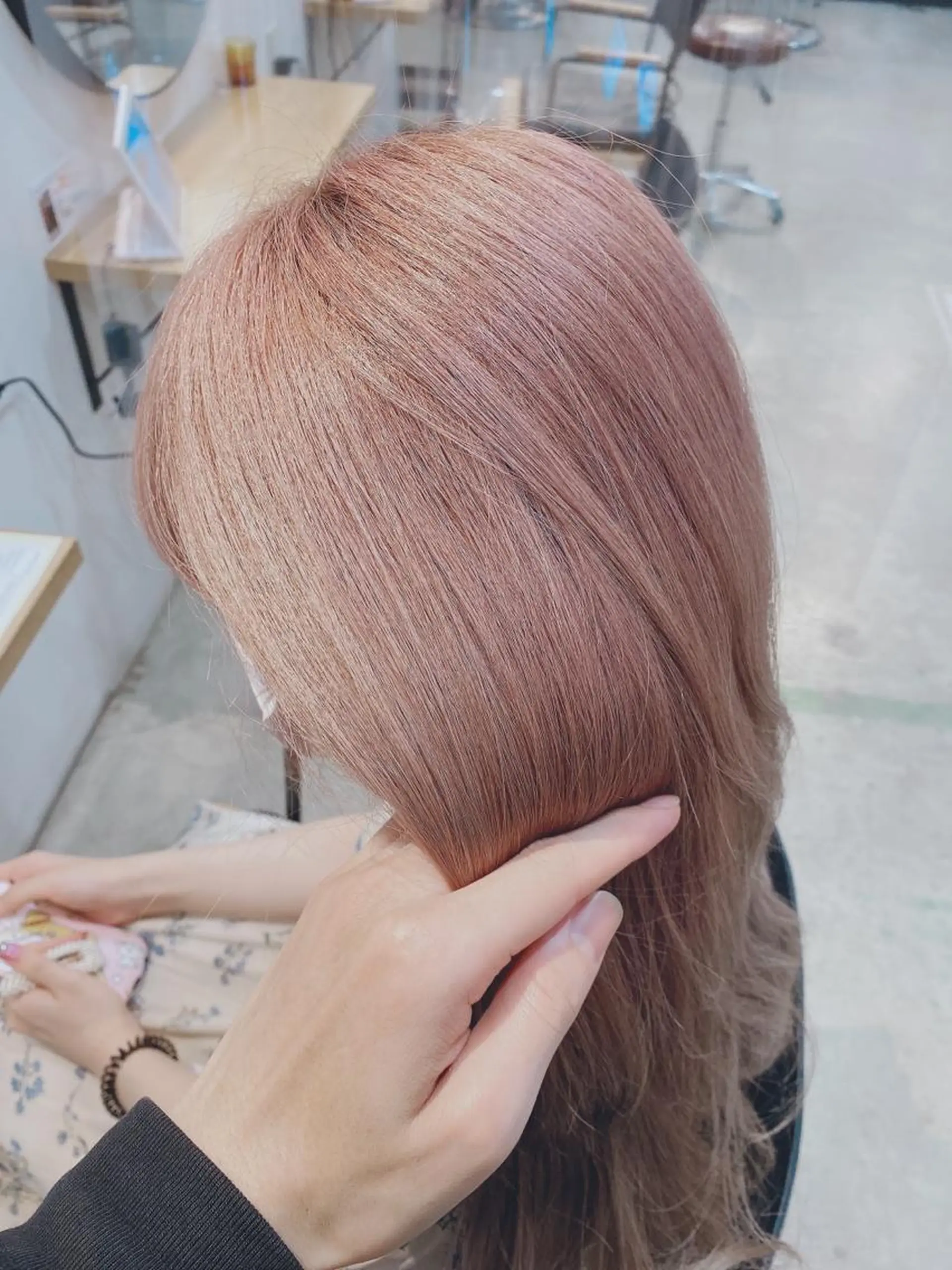 ロング カラー lolonois梅田 髪質改善✨愛一郎のヘアスタイル