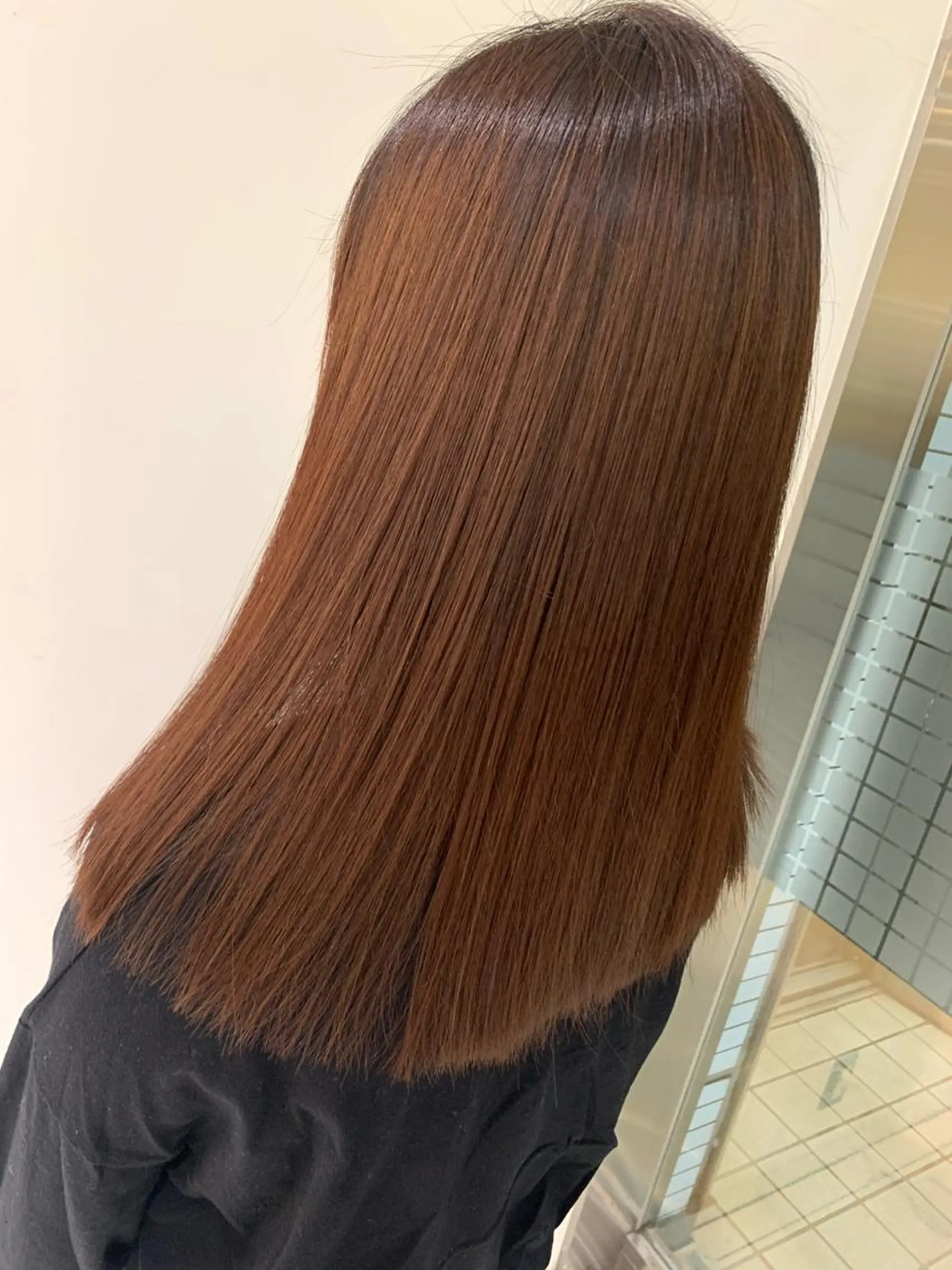 セミロング 髪質改善 縮毛矯正 N° jillva ♦️川端裕司♦️のヘアスタイル