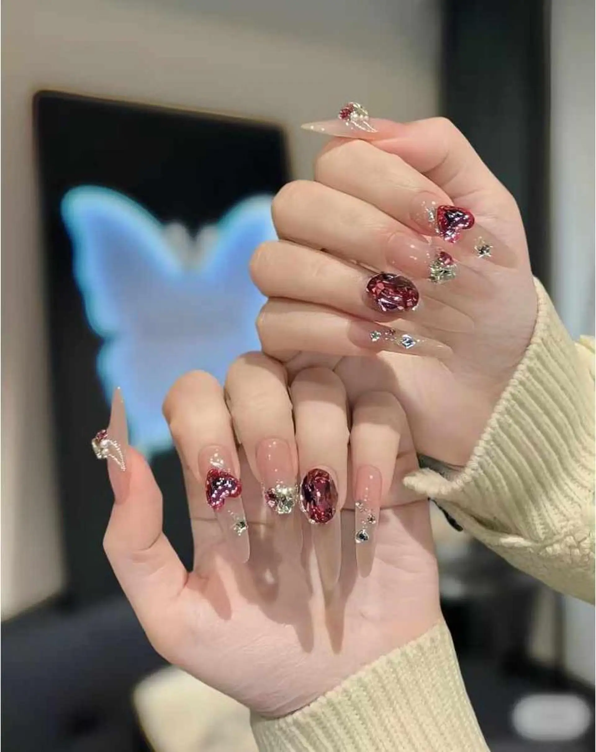 ネイル VIVIAN エイのネイルデザイン