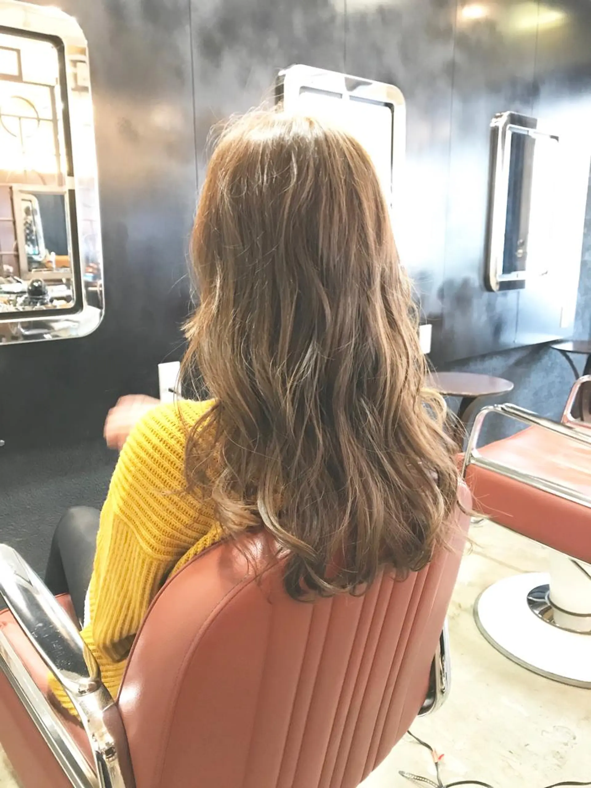 ロング カラー 356所属・木山 ゆかりのヘアスタイル