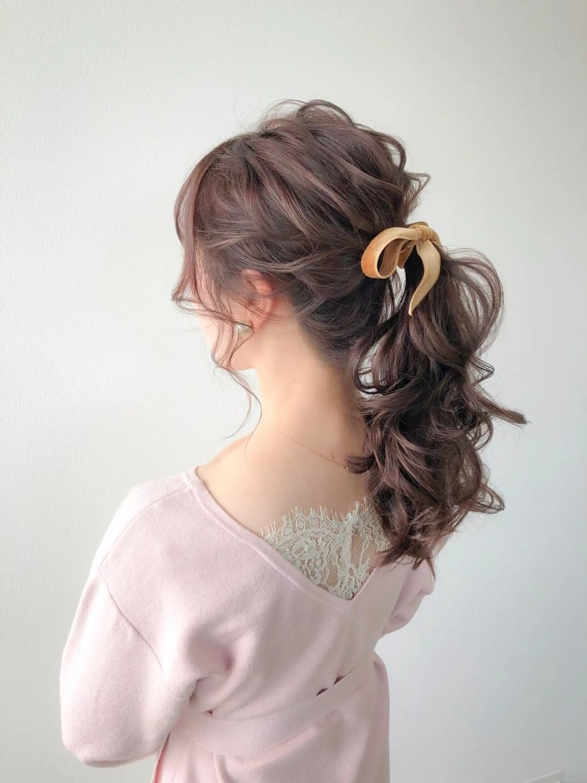 ロング カラー ヘアアレンジ ピンクカラー autre所属・大久保 ひでなりのヘアスタイル