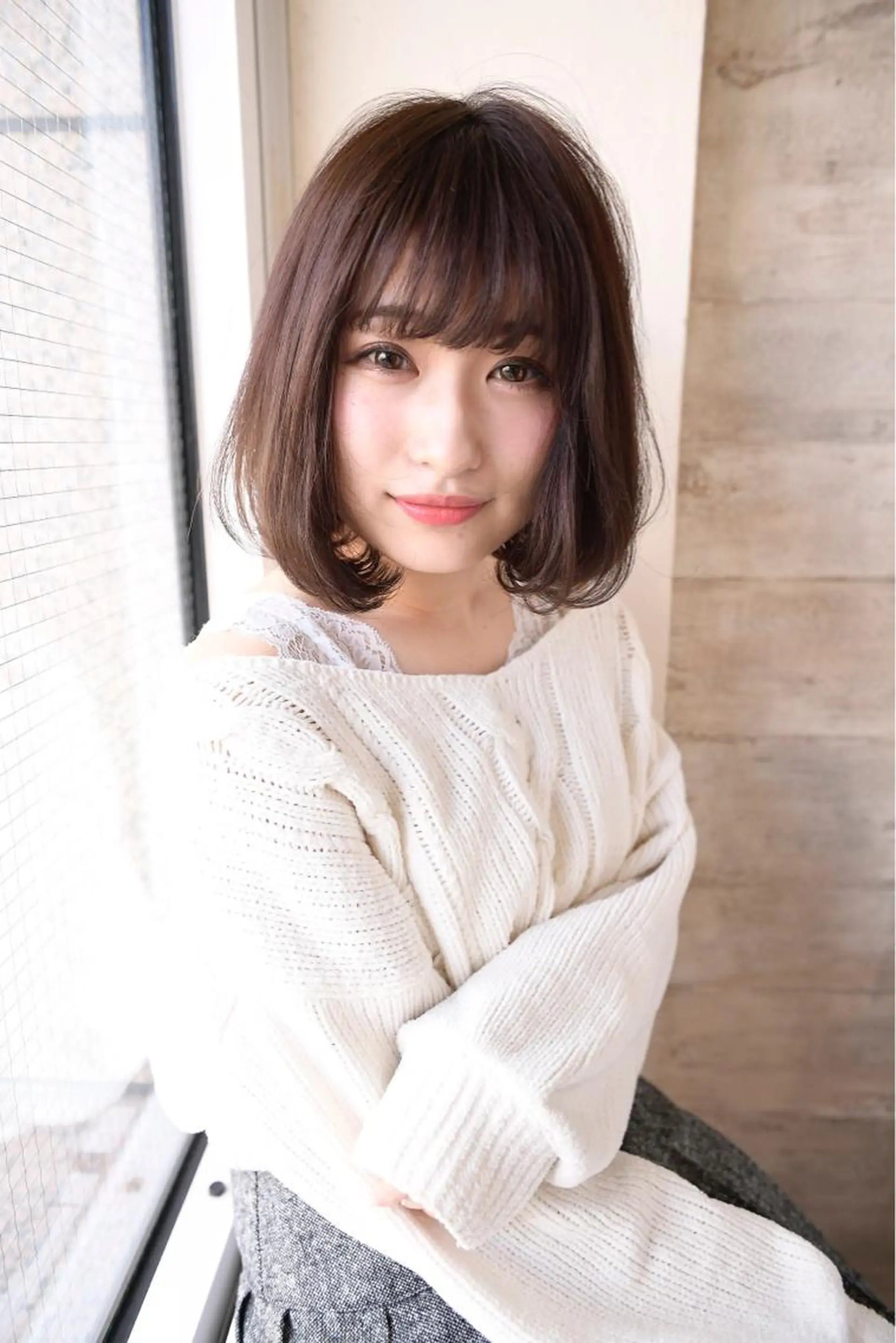 ミディアム KAMIGAMI所属・KAMIGAMI SAKAEのヘアスタイル