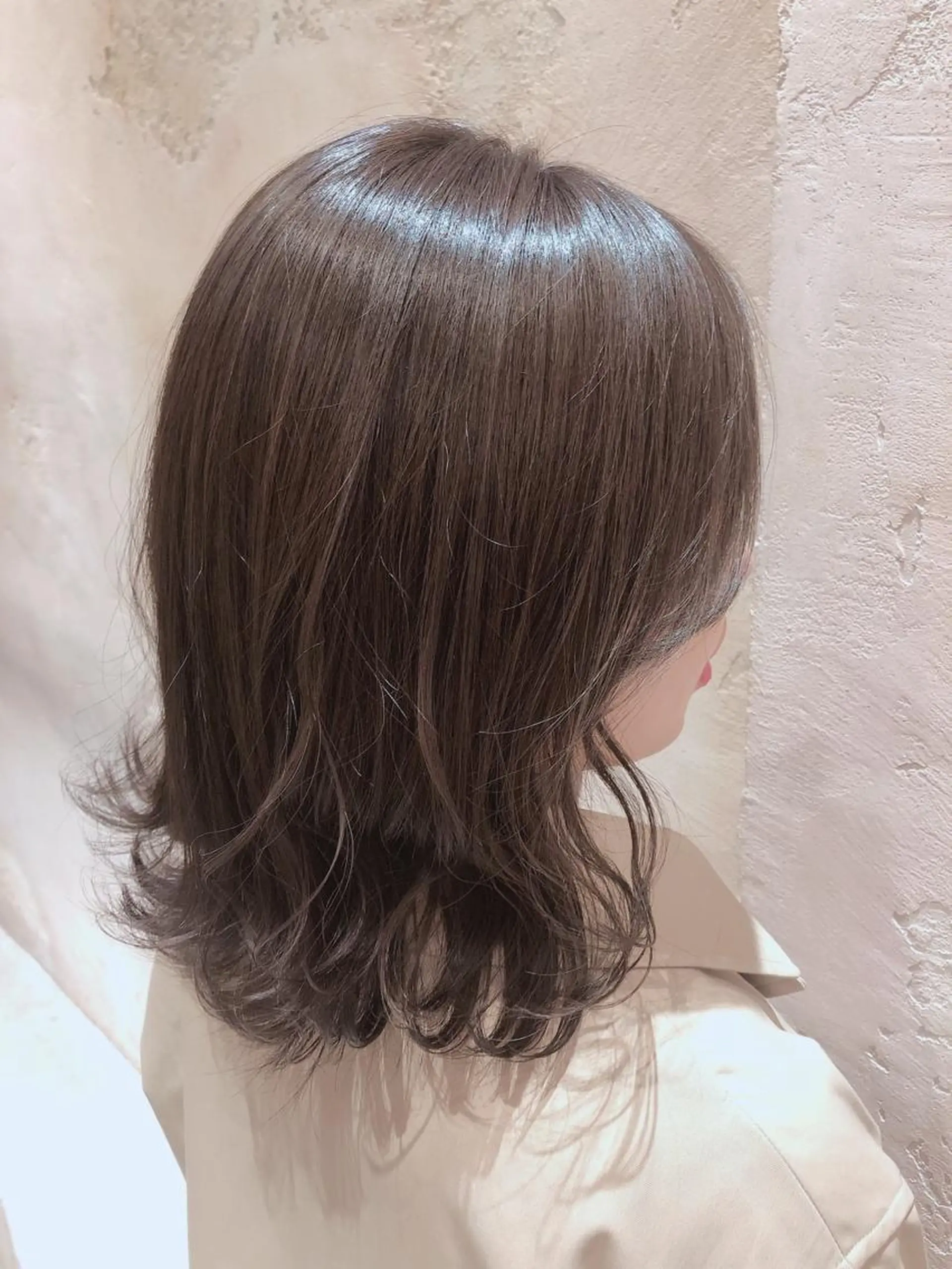 ミディアム アッシュ カット ヘアカラー トリートメント 代表山口ひな 髪質改善のプロのヘアスタイル