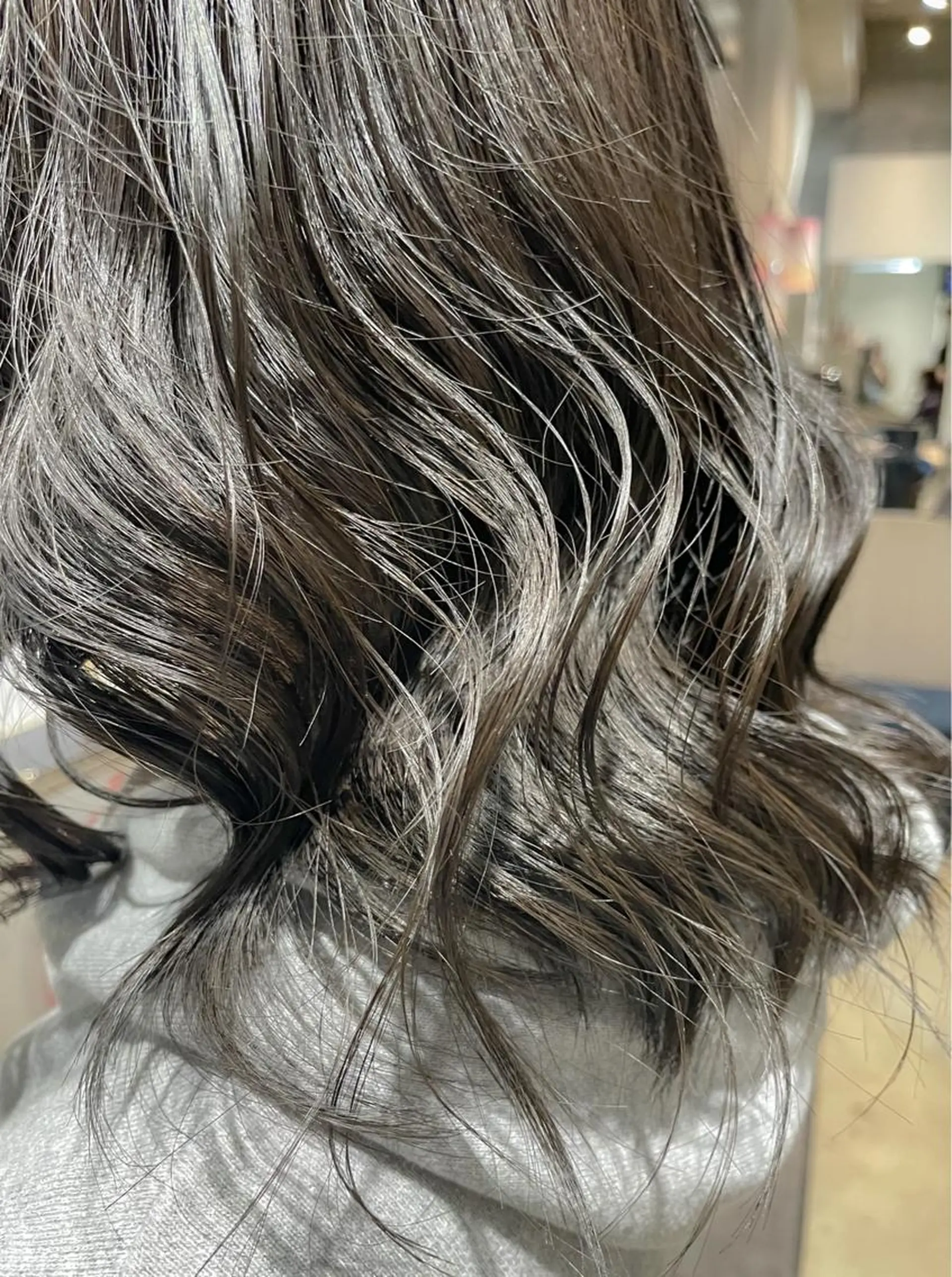 ミディアム アッシュ ヘアカラー 💖三軒茶屋💖 KANAMIのヘアスタイル