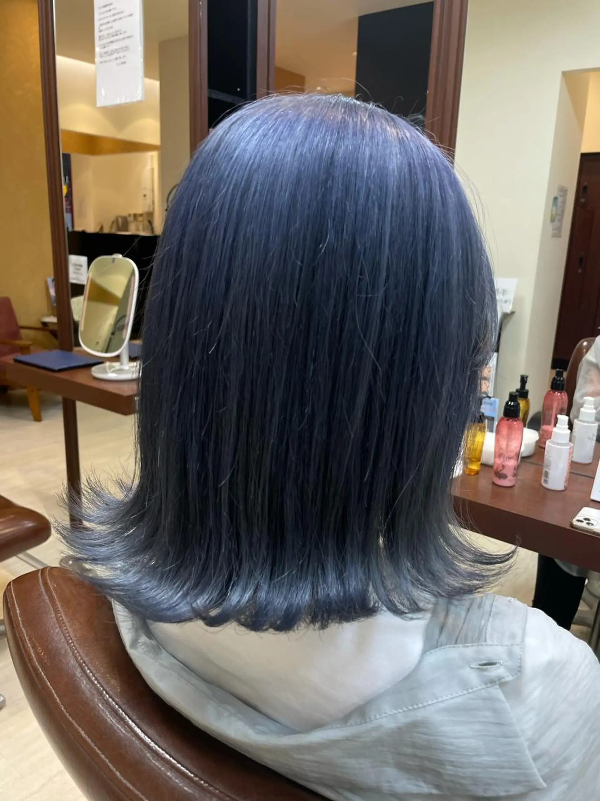 セミロング カラー パーマ ヘアアレンジ メンズ メンズブリーチ ブリーチ ブルーカラー ヘアカラー トリートメント ヘッドスパ Hair make frei所属・メンズ専門美容師 堀井隼のヘアスタイル