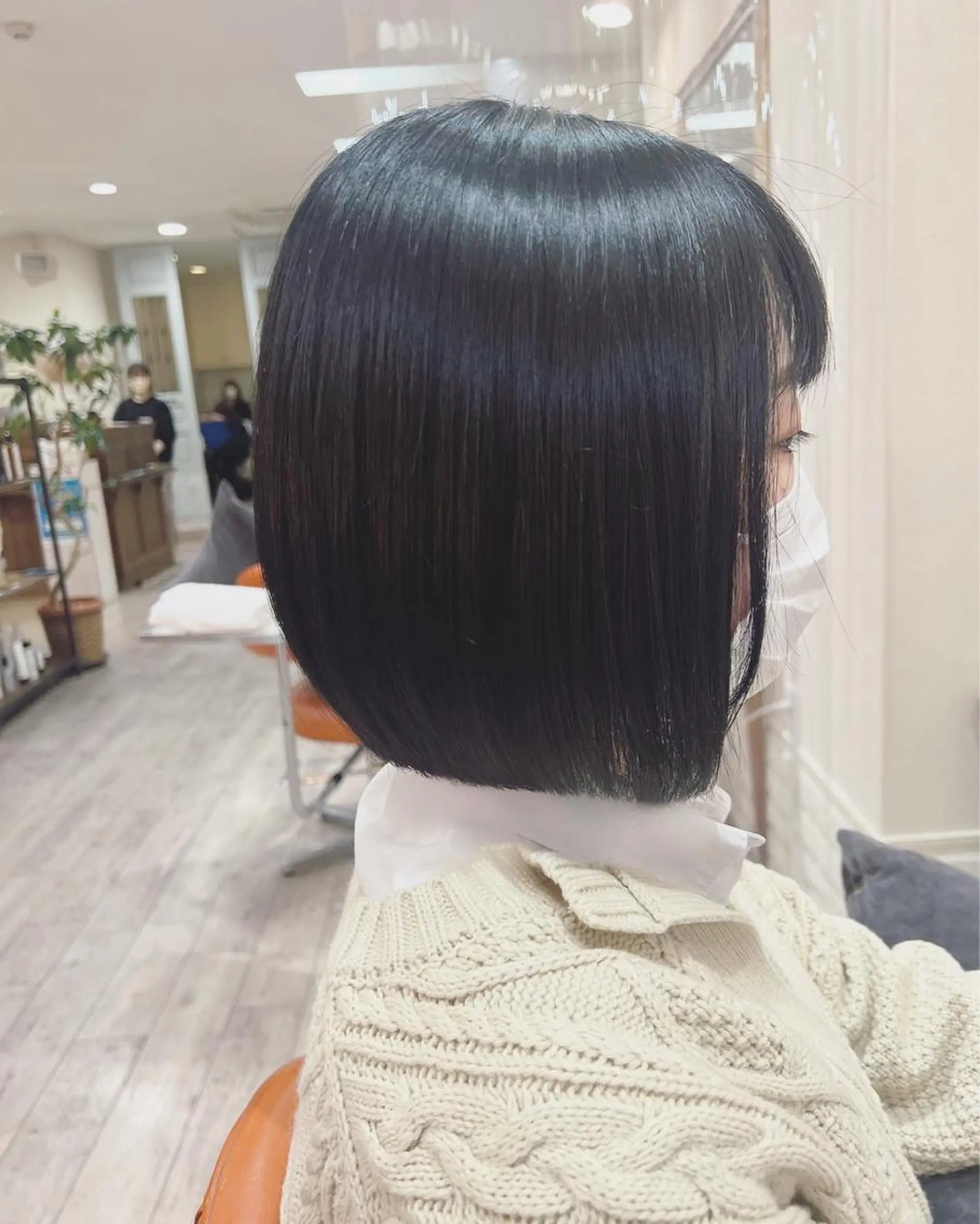 ショート 前下がりボブ ボブ 🎴イトウユウ🎴 #話さない美容師のヘアスタイル