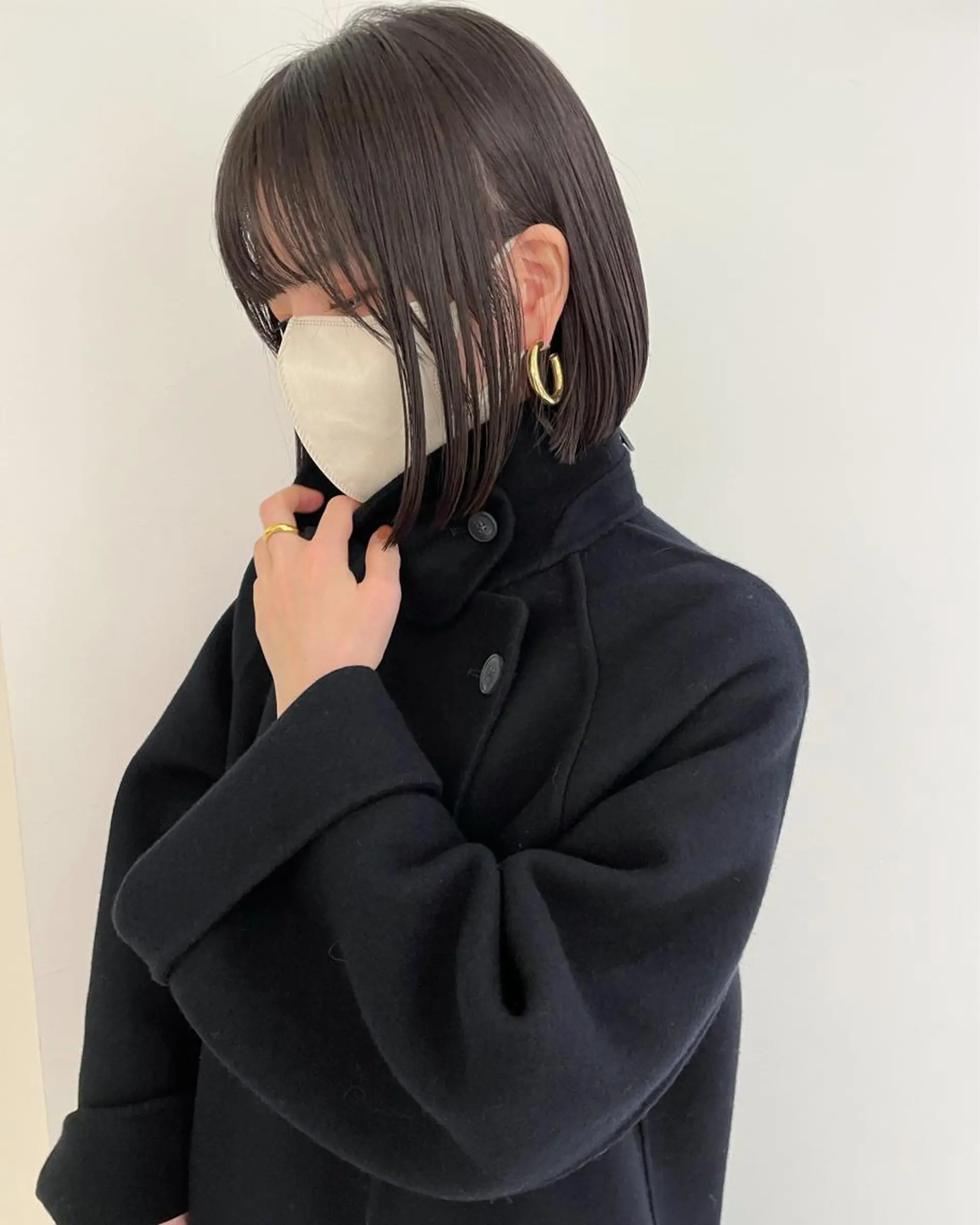 ショート カラー グレージュ ボブ カット ヘアカラー iet.所属・ウルフ/ボブ/耳ツボ ジュエリー◎ricoのヘアスタイル