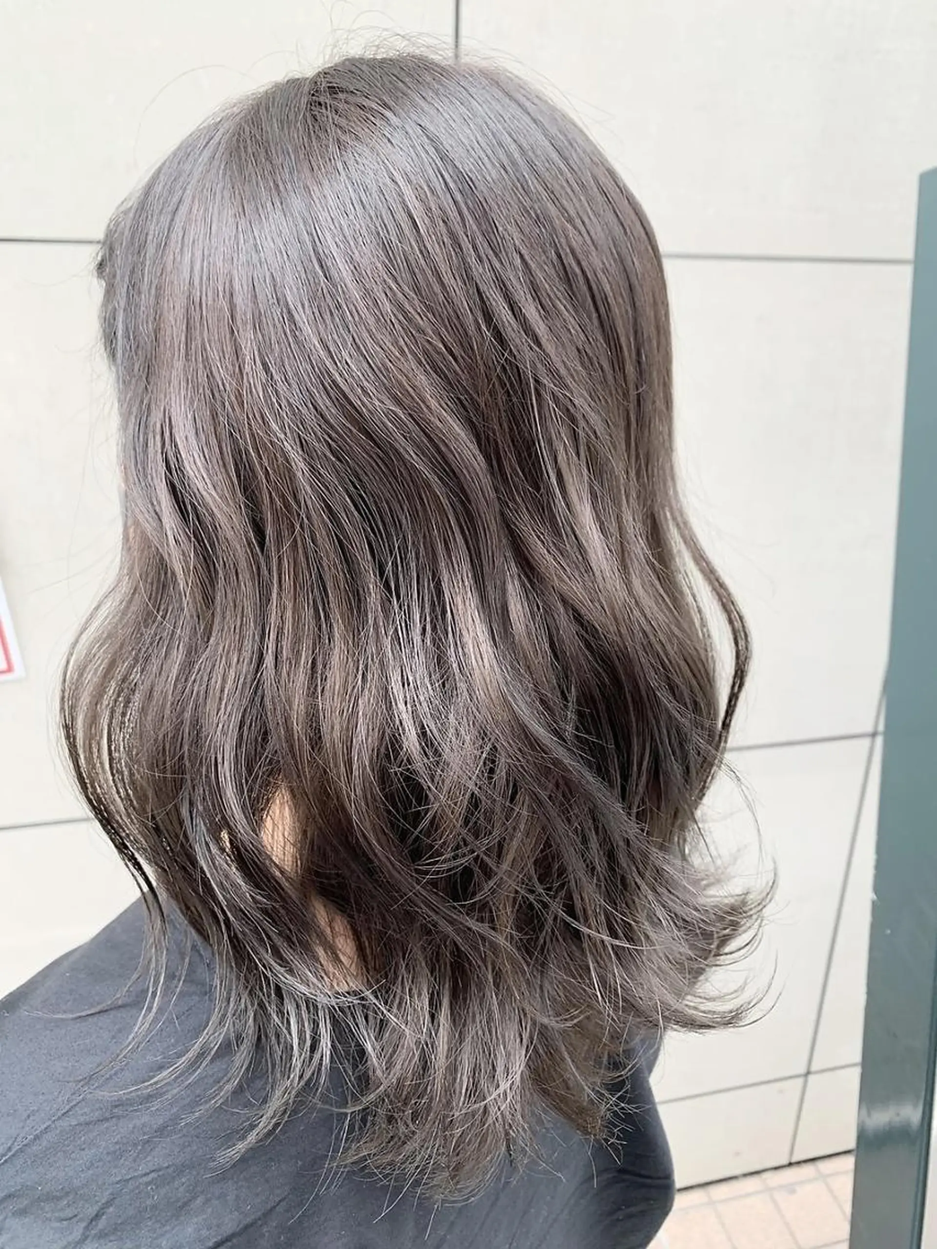 ミディアム カラー ラベンダーカラー ラベンダーグレー ANGELICA 近鉄奈良店のヘアスタイル