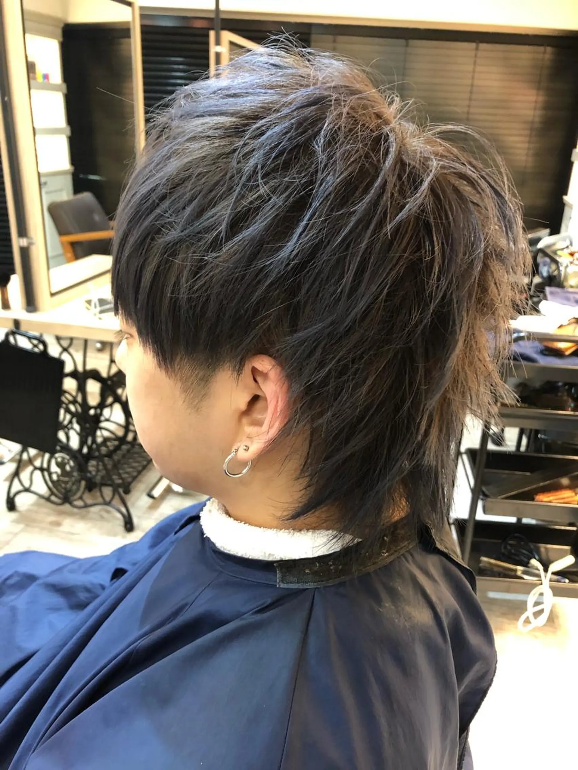 ショート カラー メンズ マッシュ メンズウルフカット イルミナカラー スターダスト ウルフカット 柏/春日竜次 /髪質改善縮毛矯正のヘアスタイル