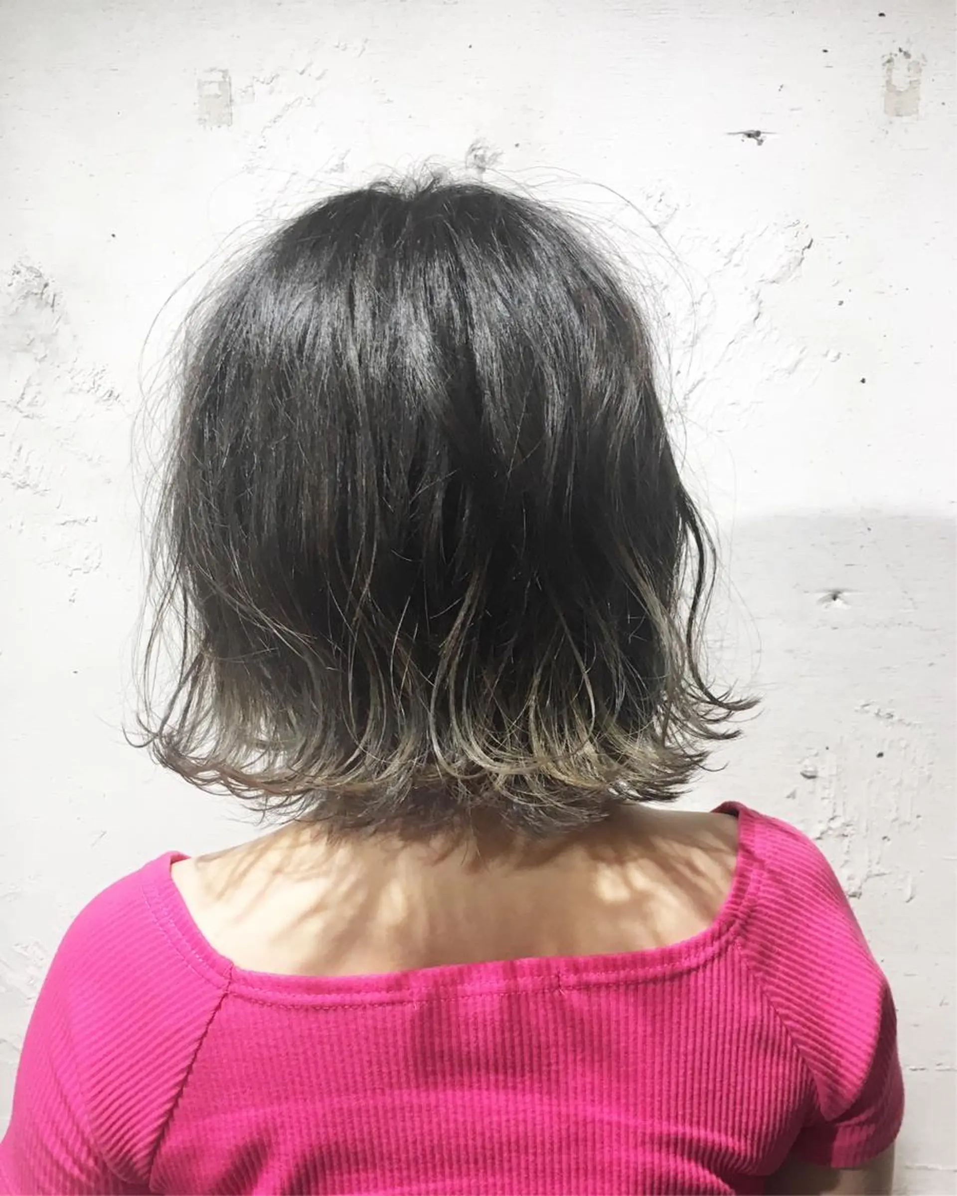ショート カラー アッシュ グラデーションカラー ✨艶髪✨透明感✨ 山内大樹のヘアスタイル