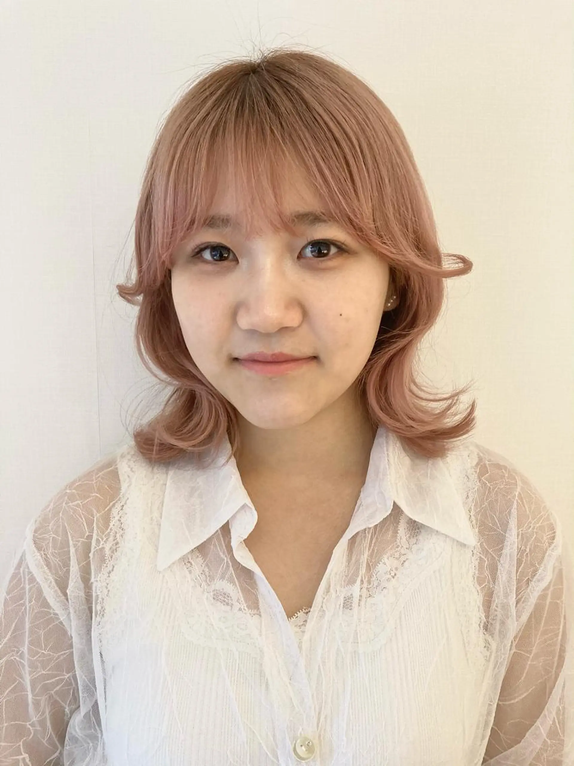 セミロング カラー ピンクカラー レピア　博多駅前店所属・LEPIA 博多駅前店のマツエク・マツパデザイン