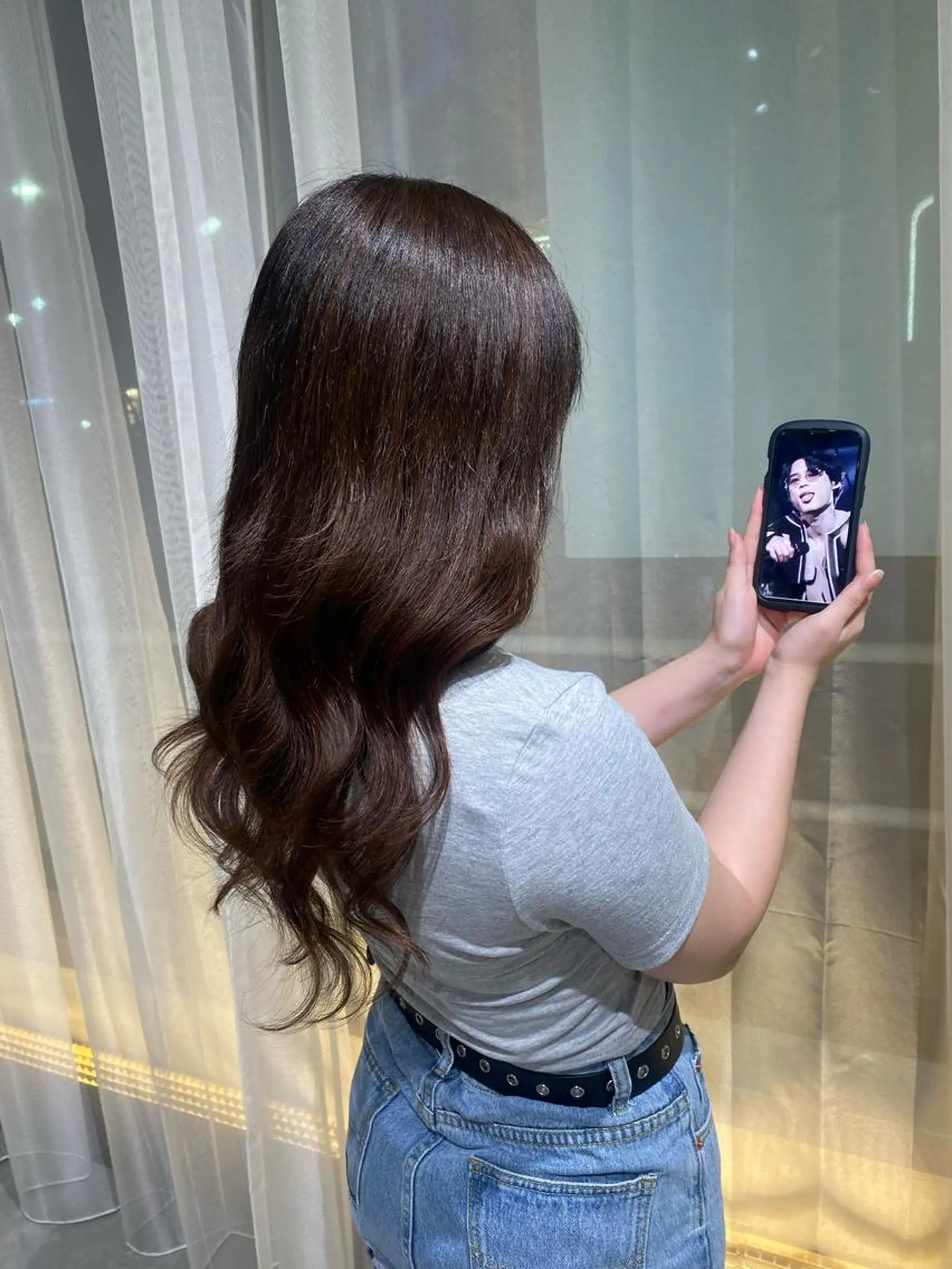 セミロング アールバイニーナ所属・R by NINA アールバイニーナのヘアスタイル