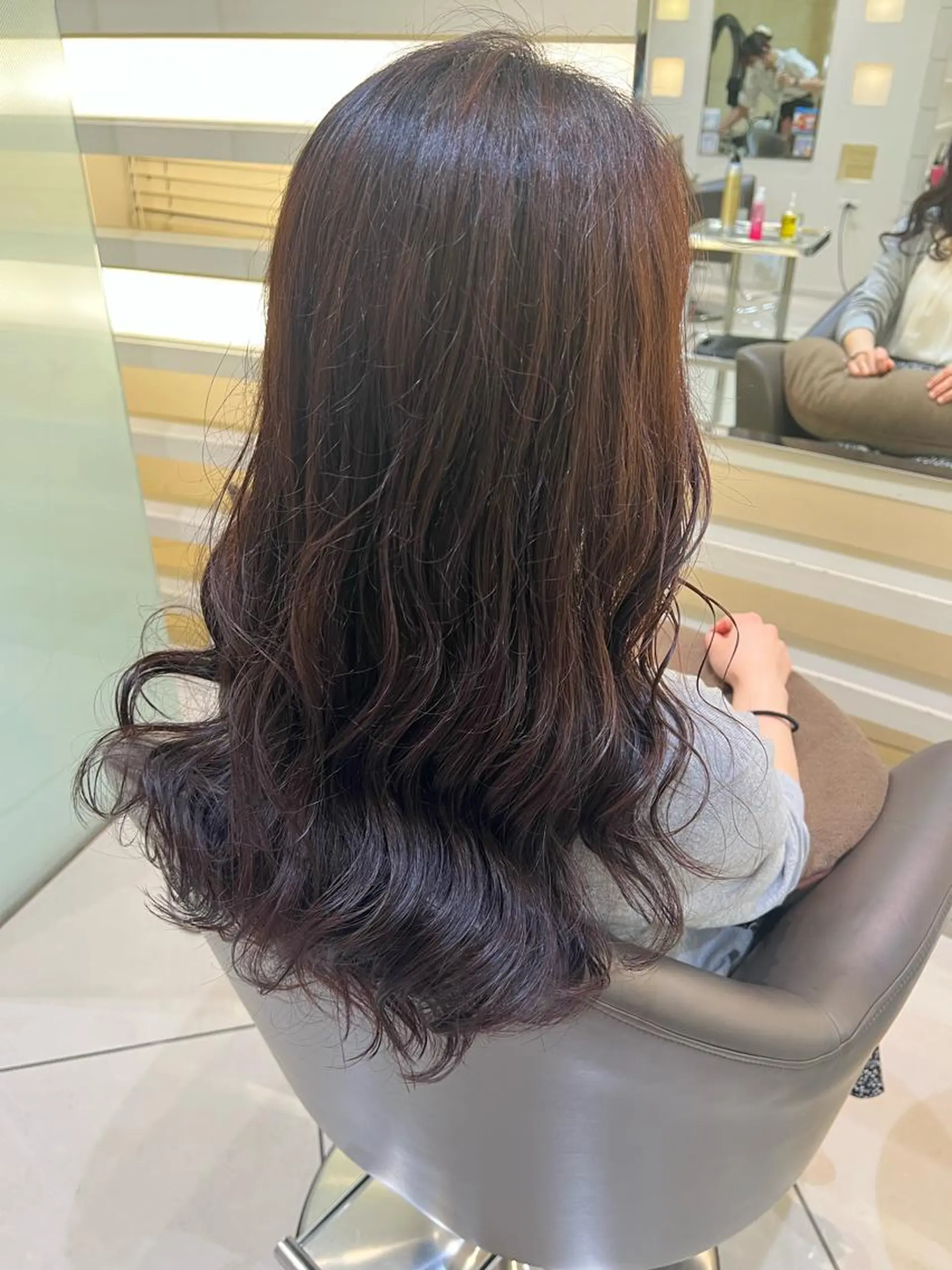ロング パーマ デジタルパーマ カット パーマ 顔まわりカット🥀 原ちひろのヘアスタイル