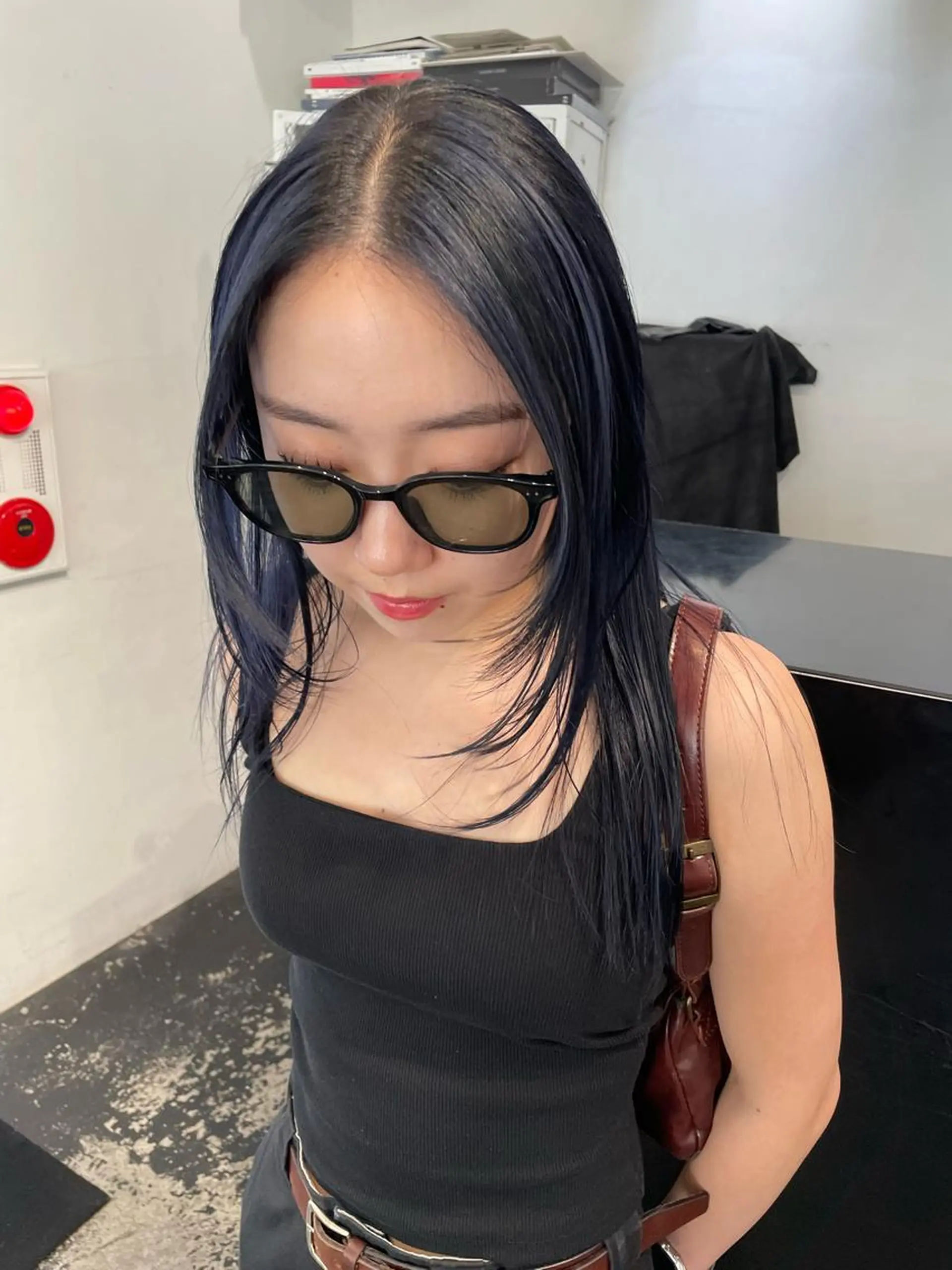 ロング カラー パーマ ヘアアレンジ キッズ ネイル マツエク・マツパ アイブロウ アッシュ アッシュブラウン アッシュグレー バレイヤージュ ミストバング カット ヘアカラー トリートメント 💗艶髪ハイトー ンAYAKA💗のヘアスタイル