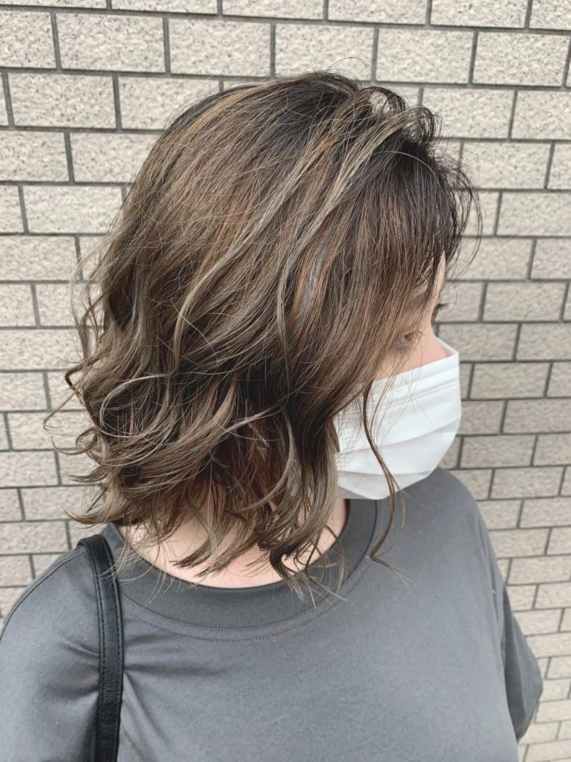 ミディアム 透明感ハイライト◎ 伊藤夏海のヘアスタイル