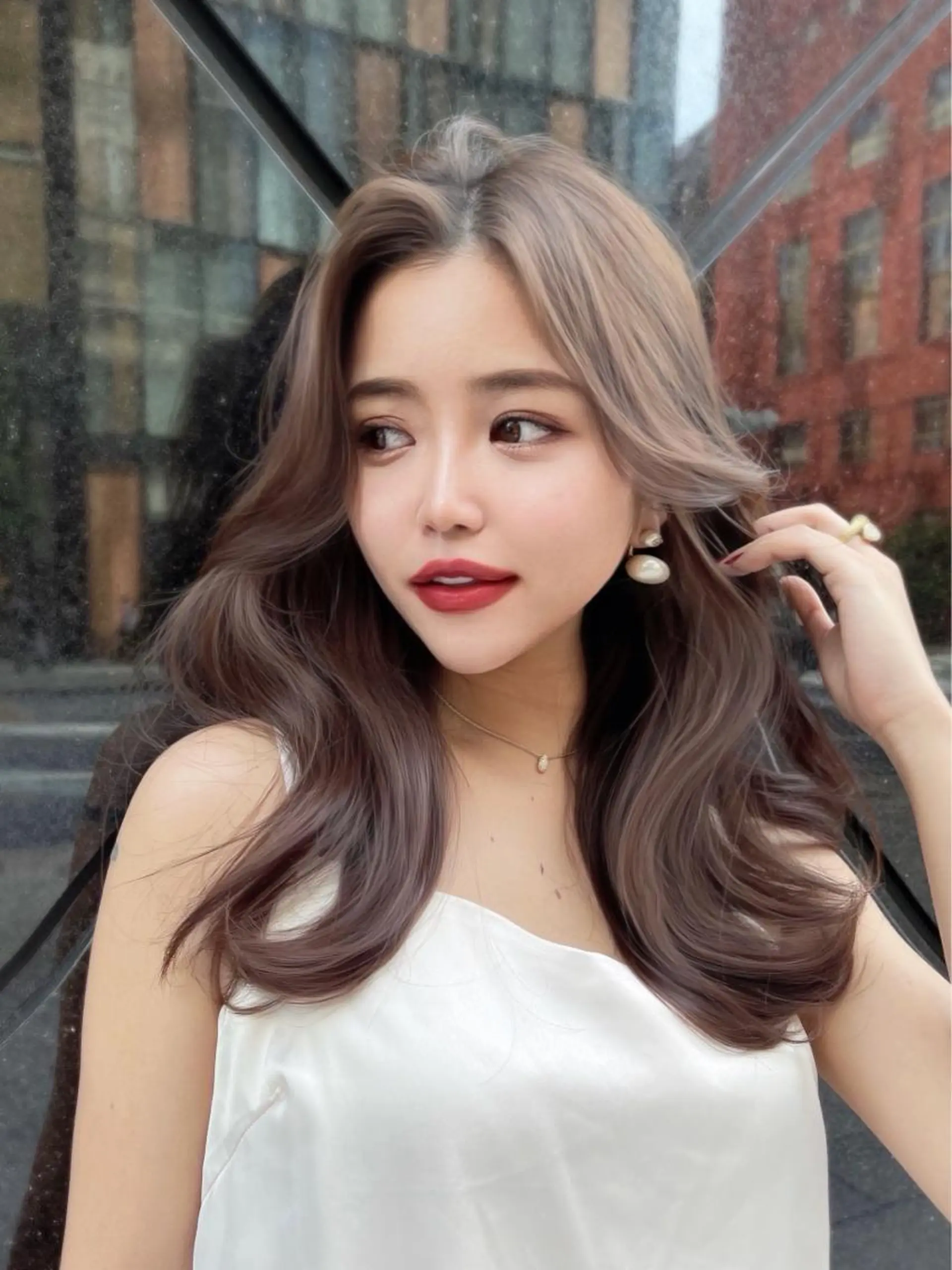 セミロング くびれヘア かきあげバング 似合わせカット 小顔カット ワンホンヘア カット ヘアカラー トリートメント ボブパーマ ウルフパーマのヘアスタイル