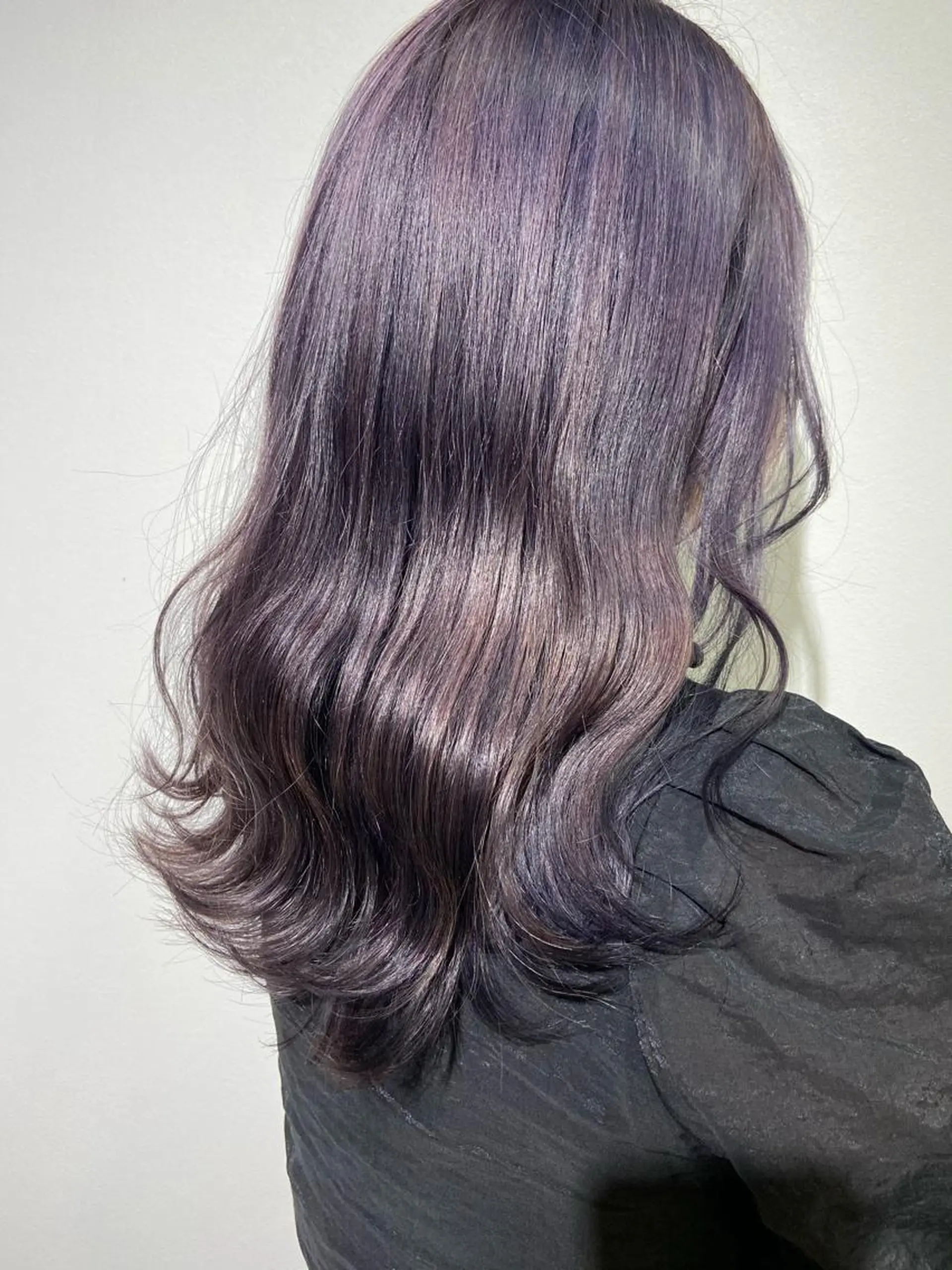 カラー ブリーチ lico hair&relaxation所属・lico 栁 詩音のマツエク・マツパデザイン