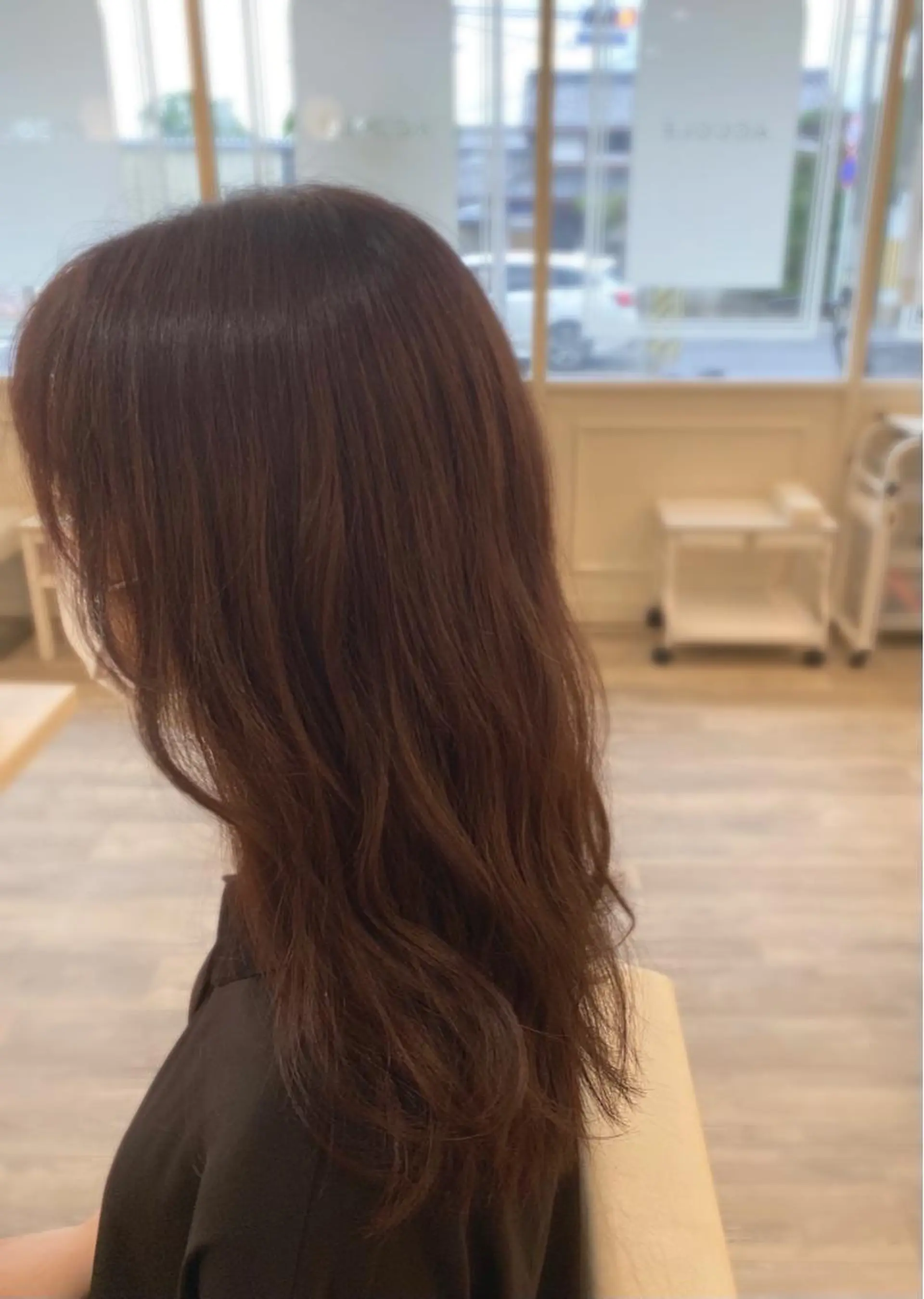ミディアム カラー ヘアカラー 伊庭 勇輝のヘアスタイル