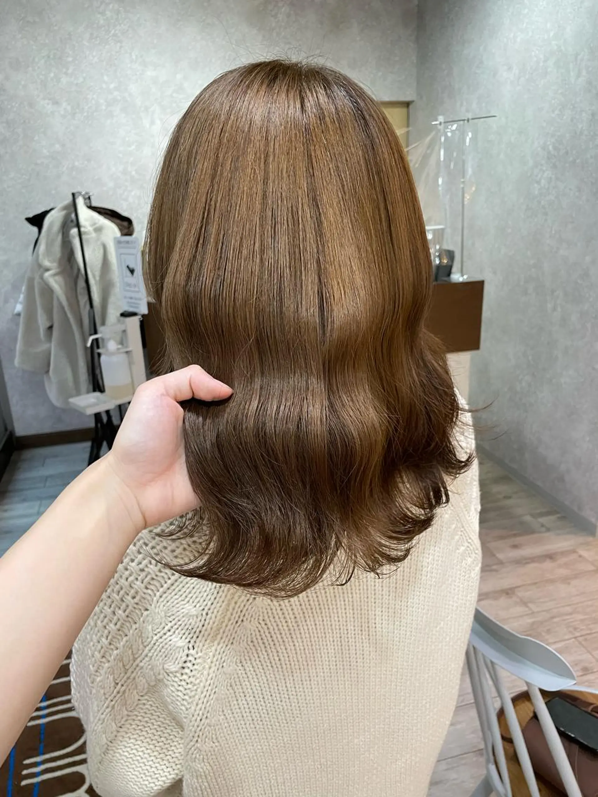 ミディアム カラー ベージュカラー ブリーチ ミルクティーベージュ ブリーチなしカラー 🫧ヒシダアキ /taboo🫧のヘアスタイル