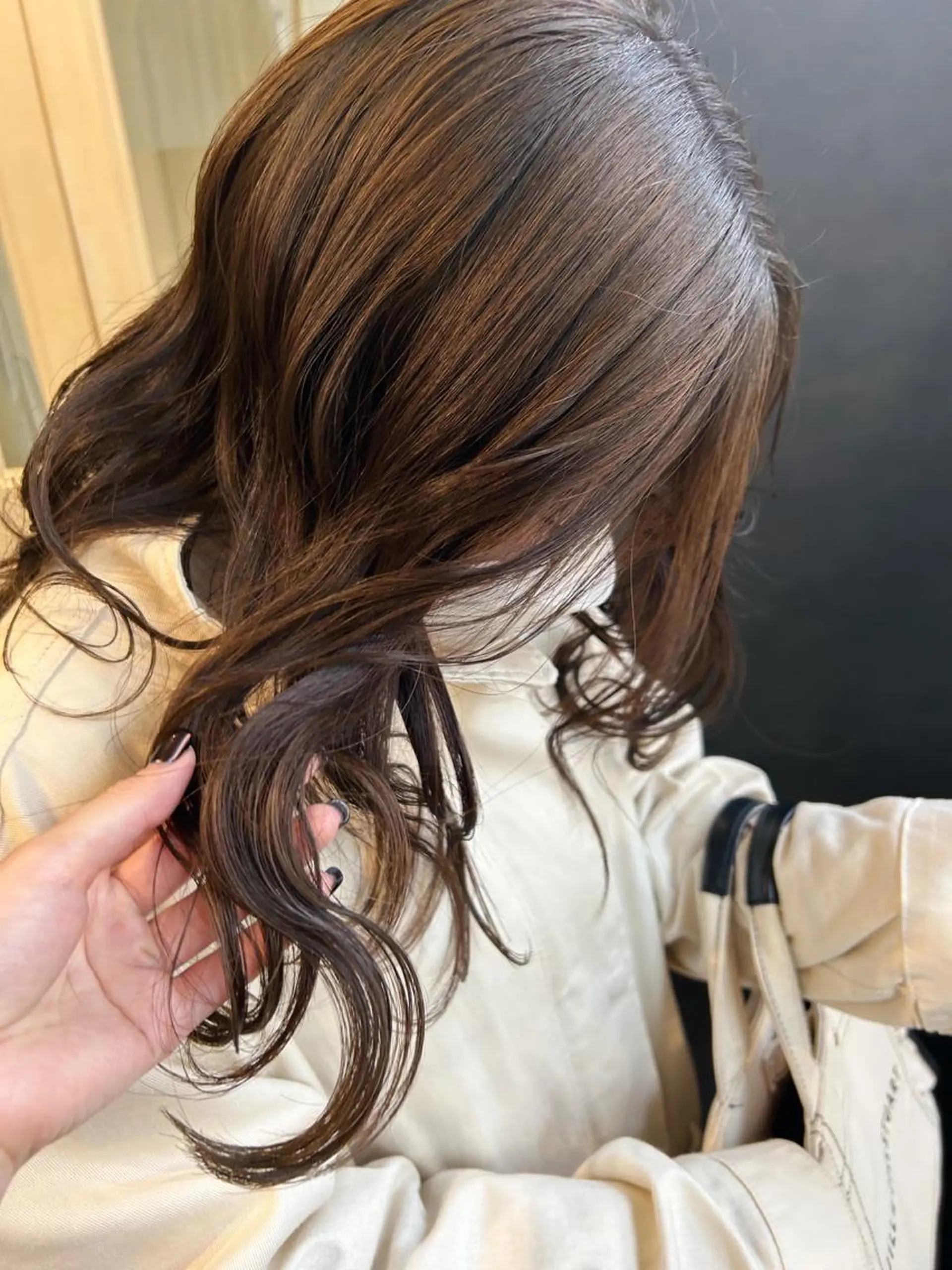 ミディアム カラー 黒髪 sliver renのヘアスタイル