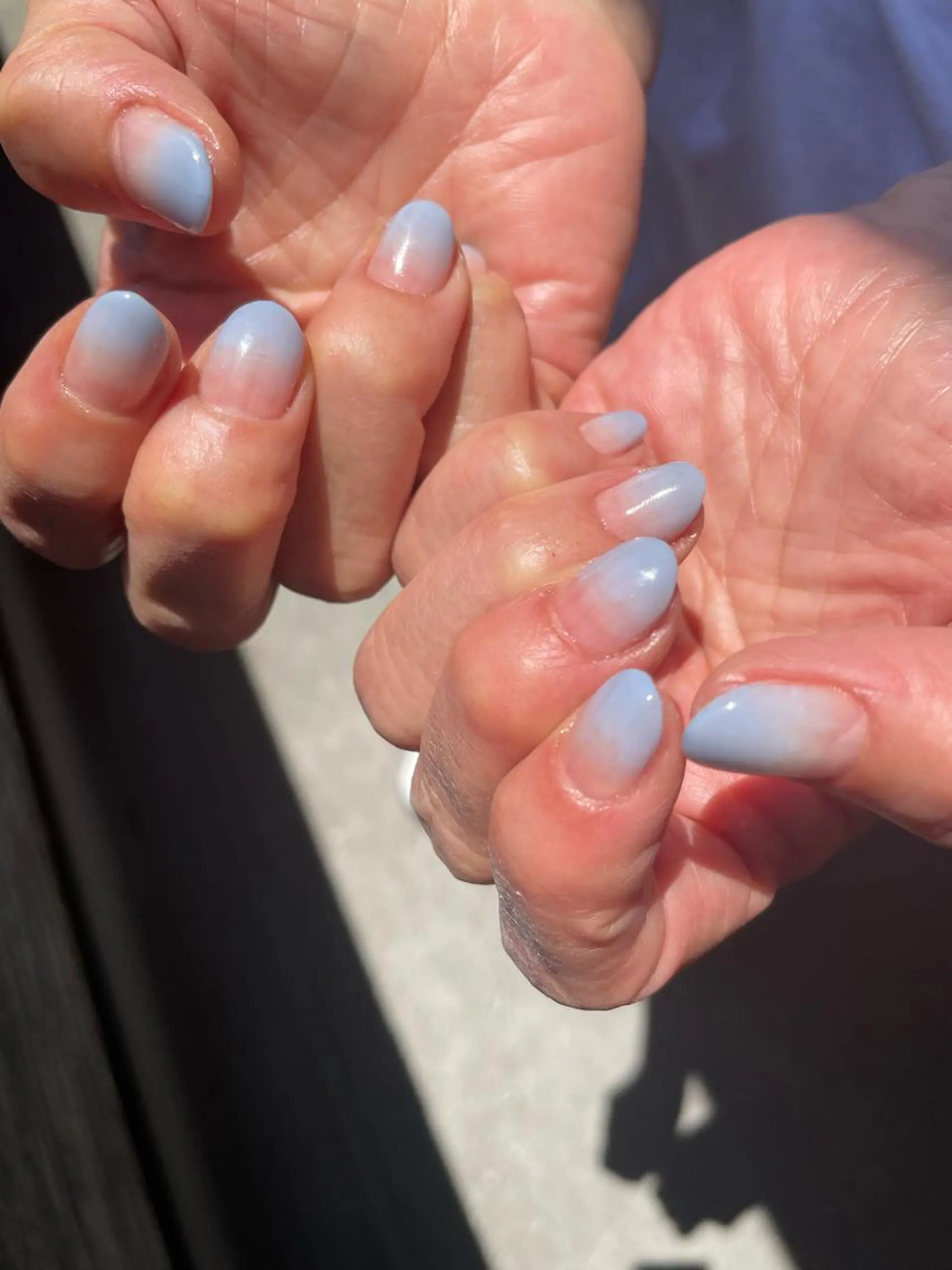 ネイル ハンドネイル ハンドケア 岩山 直子のネイルデザイン