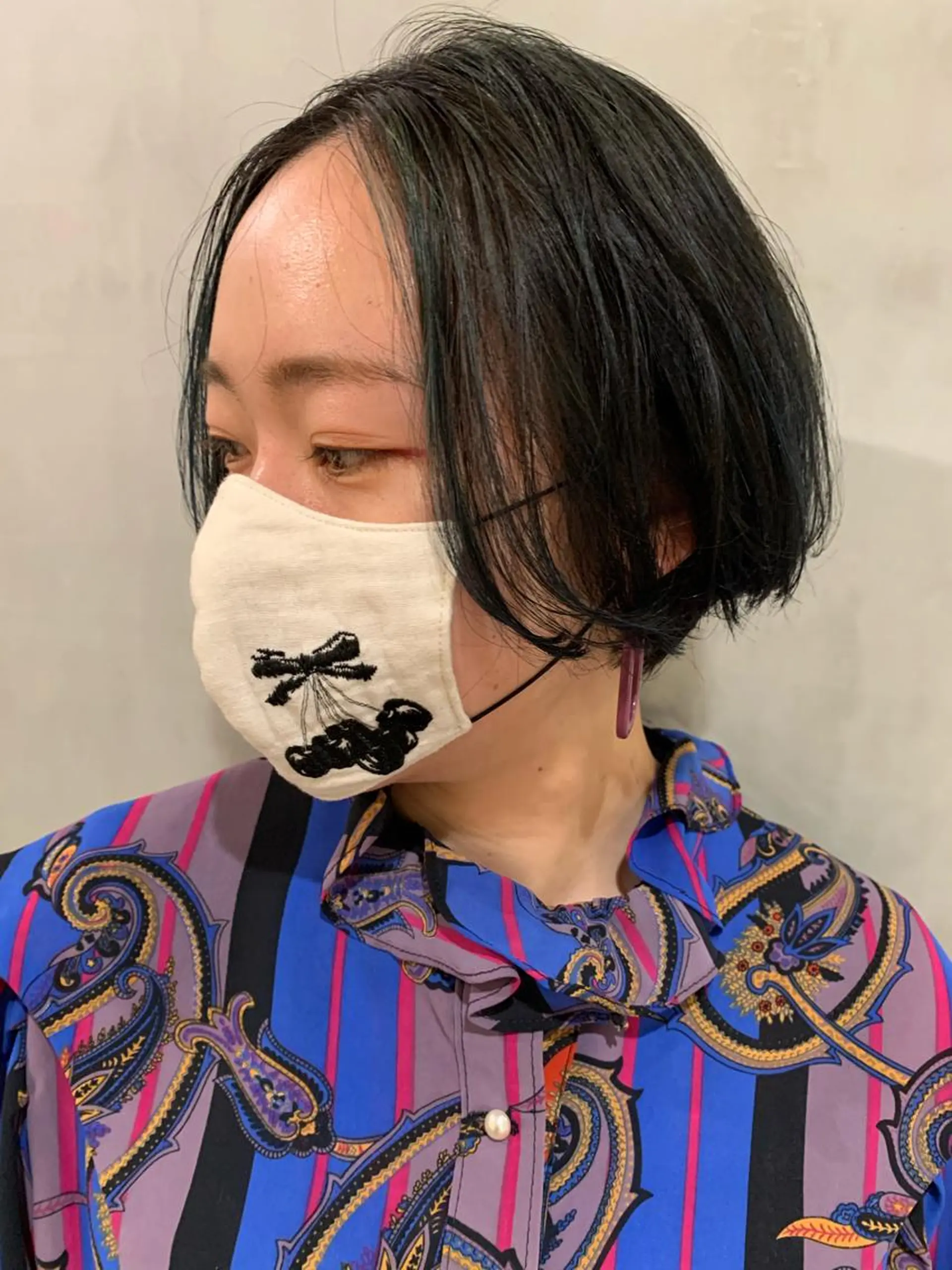 ショート カラー 優 作のヘアスタイル