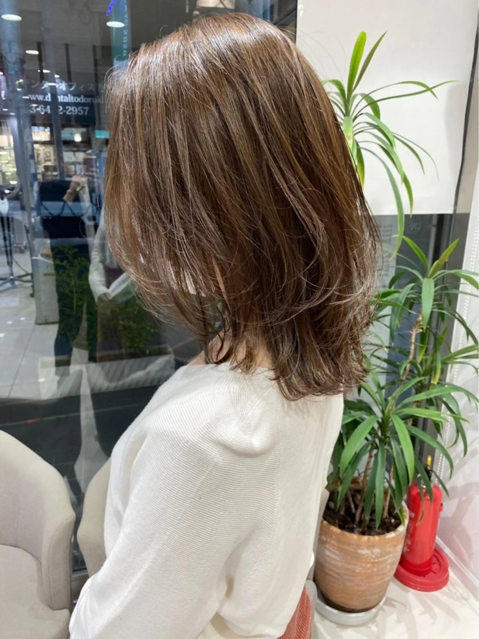 ミディアム カラー 曲がる縮毛矯正・パー マ💈副店長田中💈のヘアスタイル