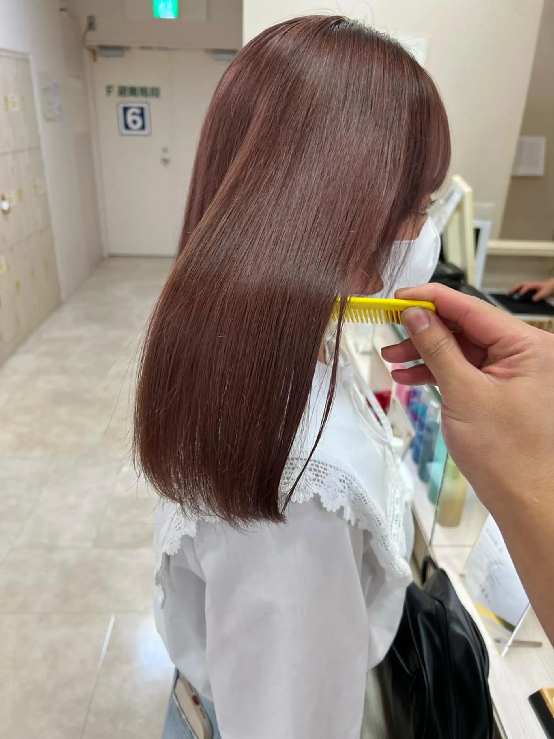 ミディアム カラー カット ヘアカラー トリートメント ヘアセット ハイトーン/ウルフ /レイヤー/坂野幸伸のヘアスタイル