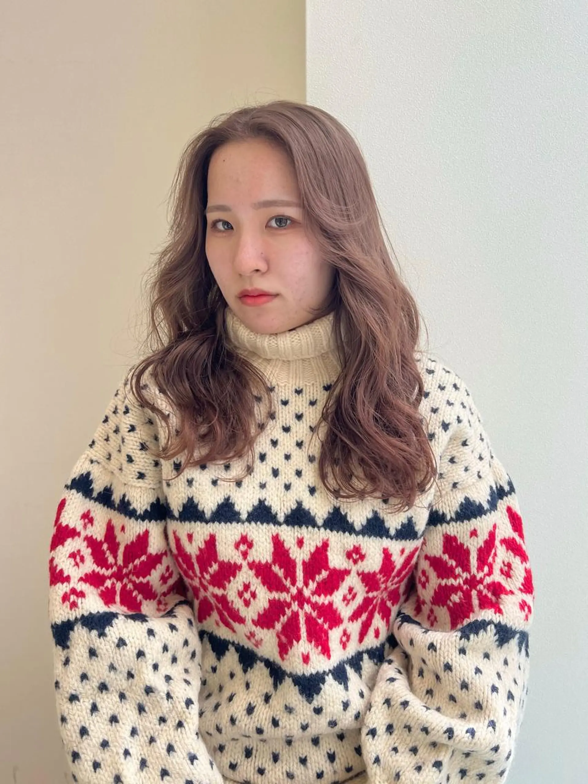 ロング カラー ベージュカラー ブリーチ ミルクティーベージュ パーマ/レイヤー /店長/YURAのヘアスタイル