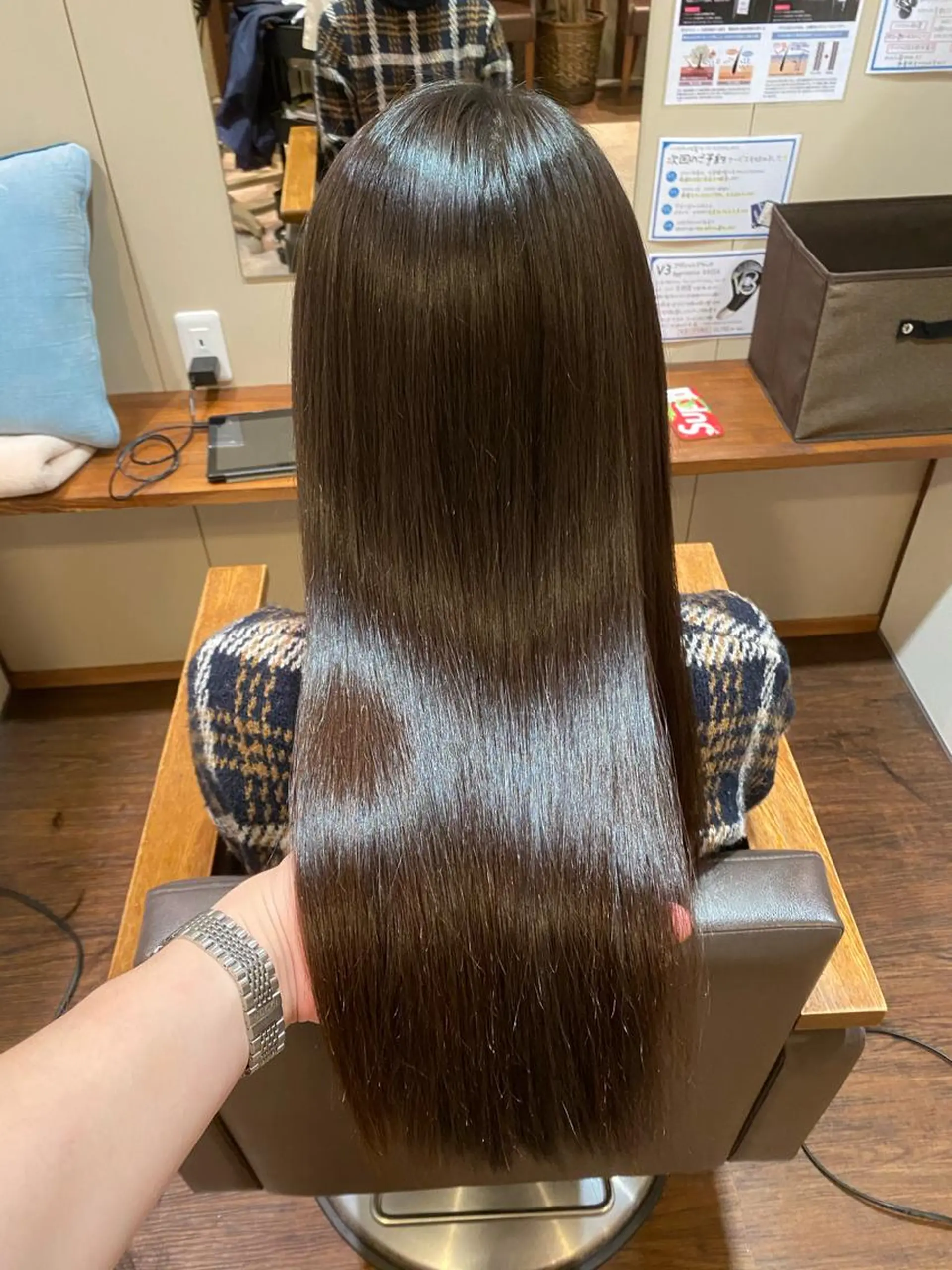 ロング カラー トリートメント カット 縮毛矯正 トリートメント LandS  barber &beauty所属・髪質改善特化 長澤友哉のヘアスタイル