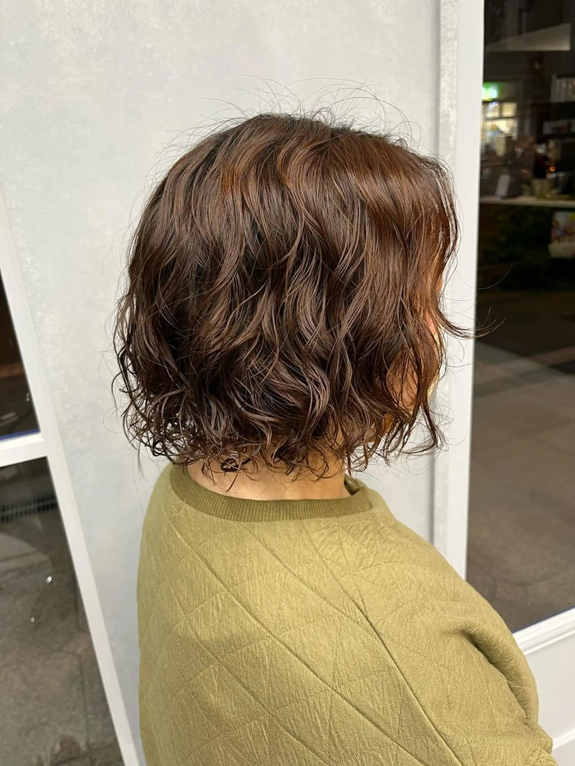 ミディアム パーマ 🦩透明感カラー🦩 makoのヘアスタイル