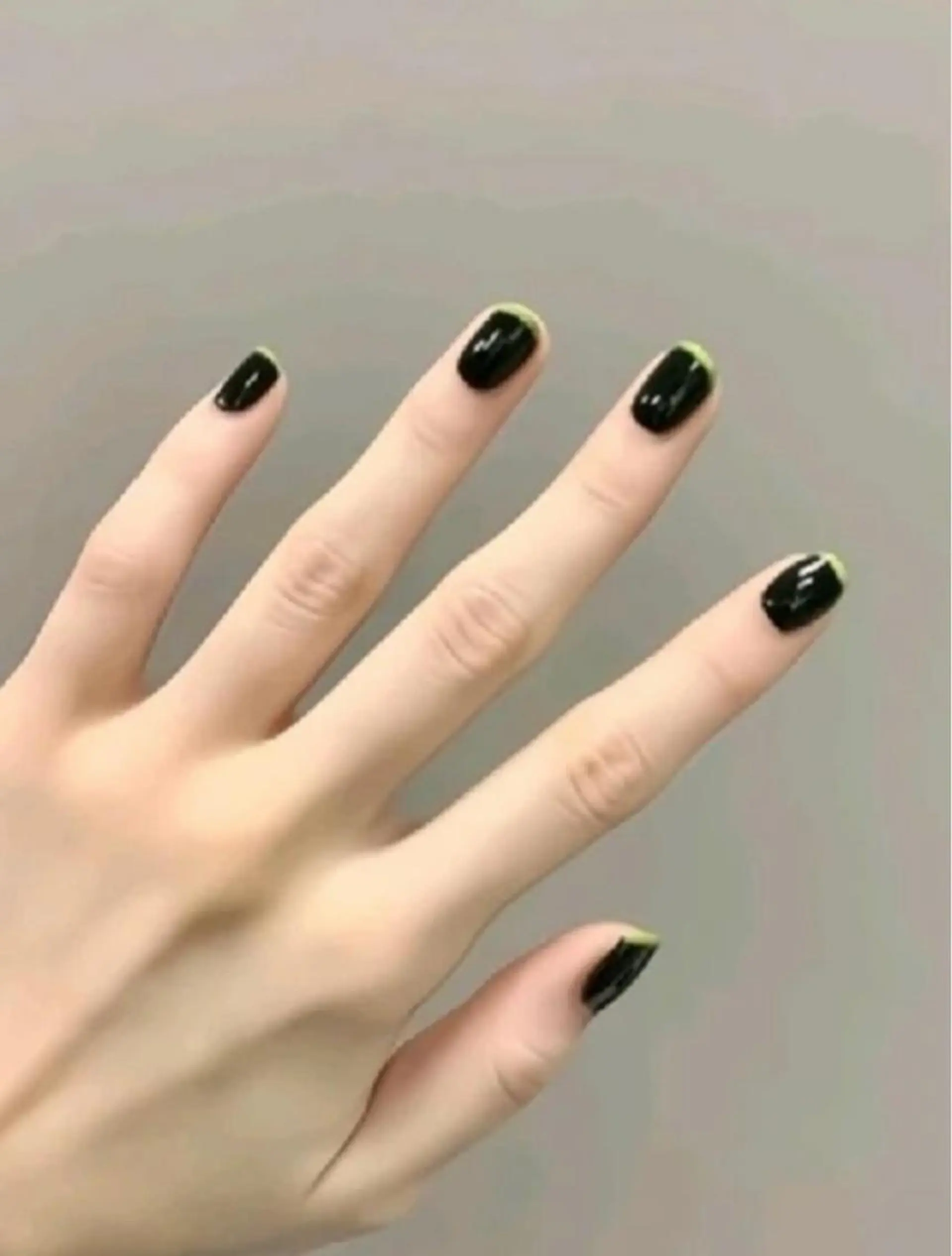 ネイル ハンドネイル ハンドケア 🤩 Yuliaユリアのネイルデザイン