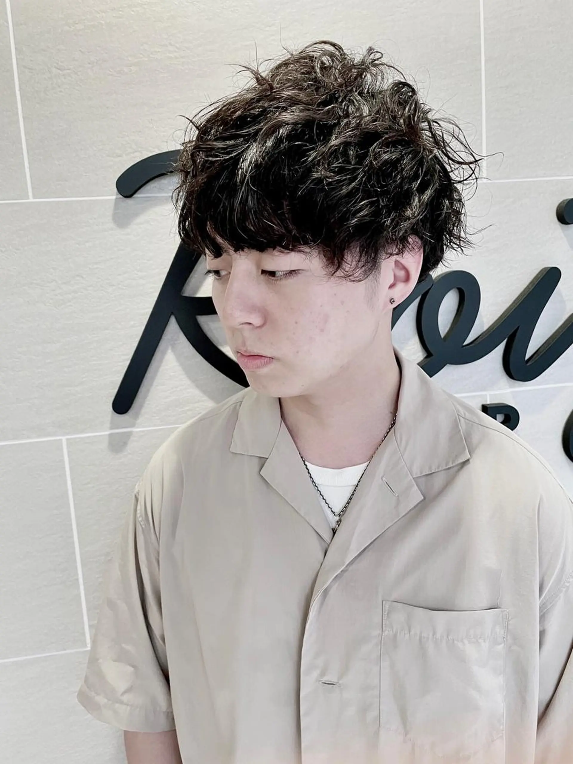 ショート カラー パーマ メンズ Roijir所属・roijir ロイジーのヘアスタイル