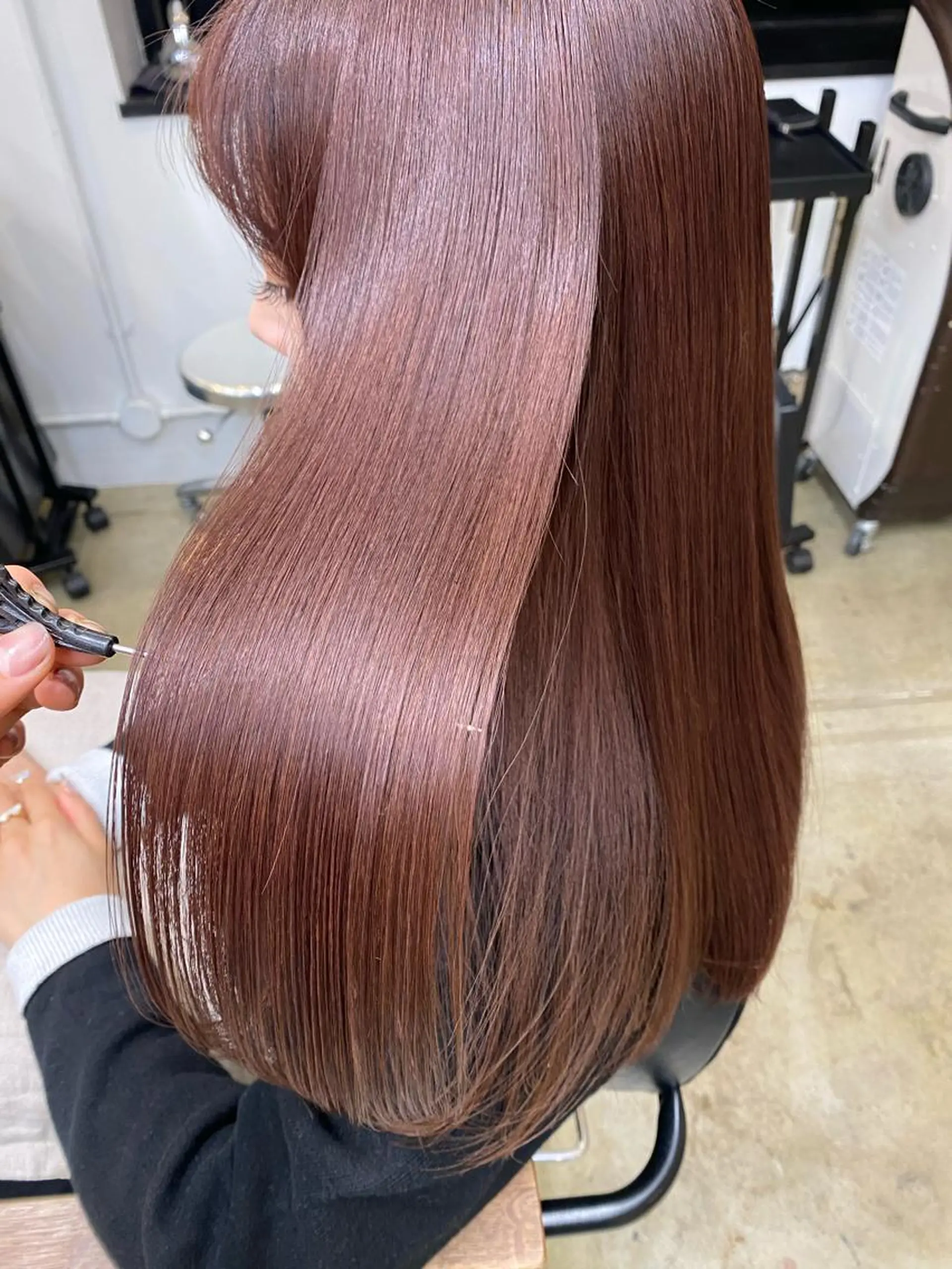 ロング カラー トリートメント ヘアカラー トリートメント 顔まわりカット✨艶髪 ✨髪質改善✨伴響佳のヘアスタイル