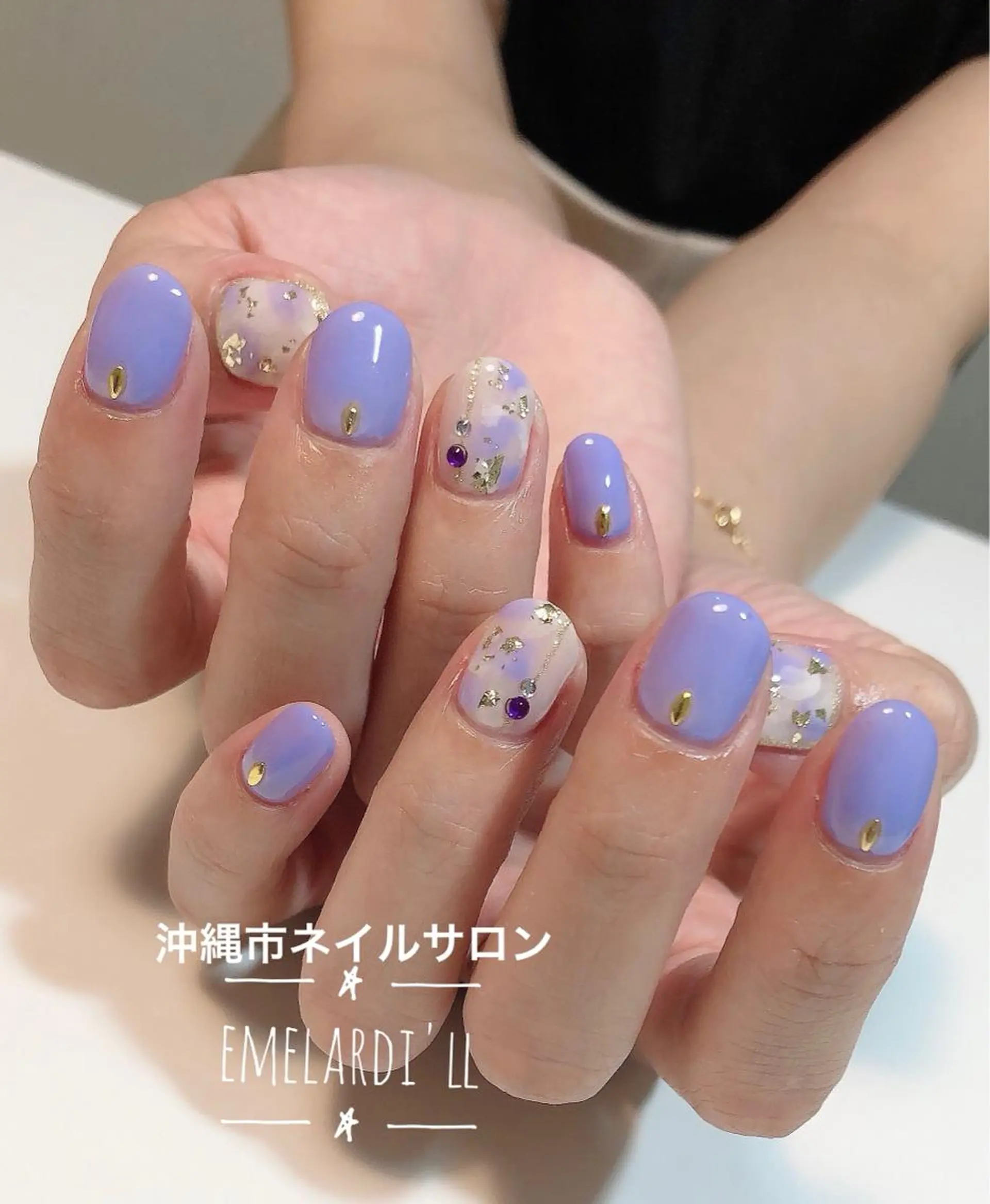 ネイル ハンドネイル 沖縄市ネイルサロン エメラルドアイルのネイルデザイン
