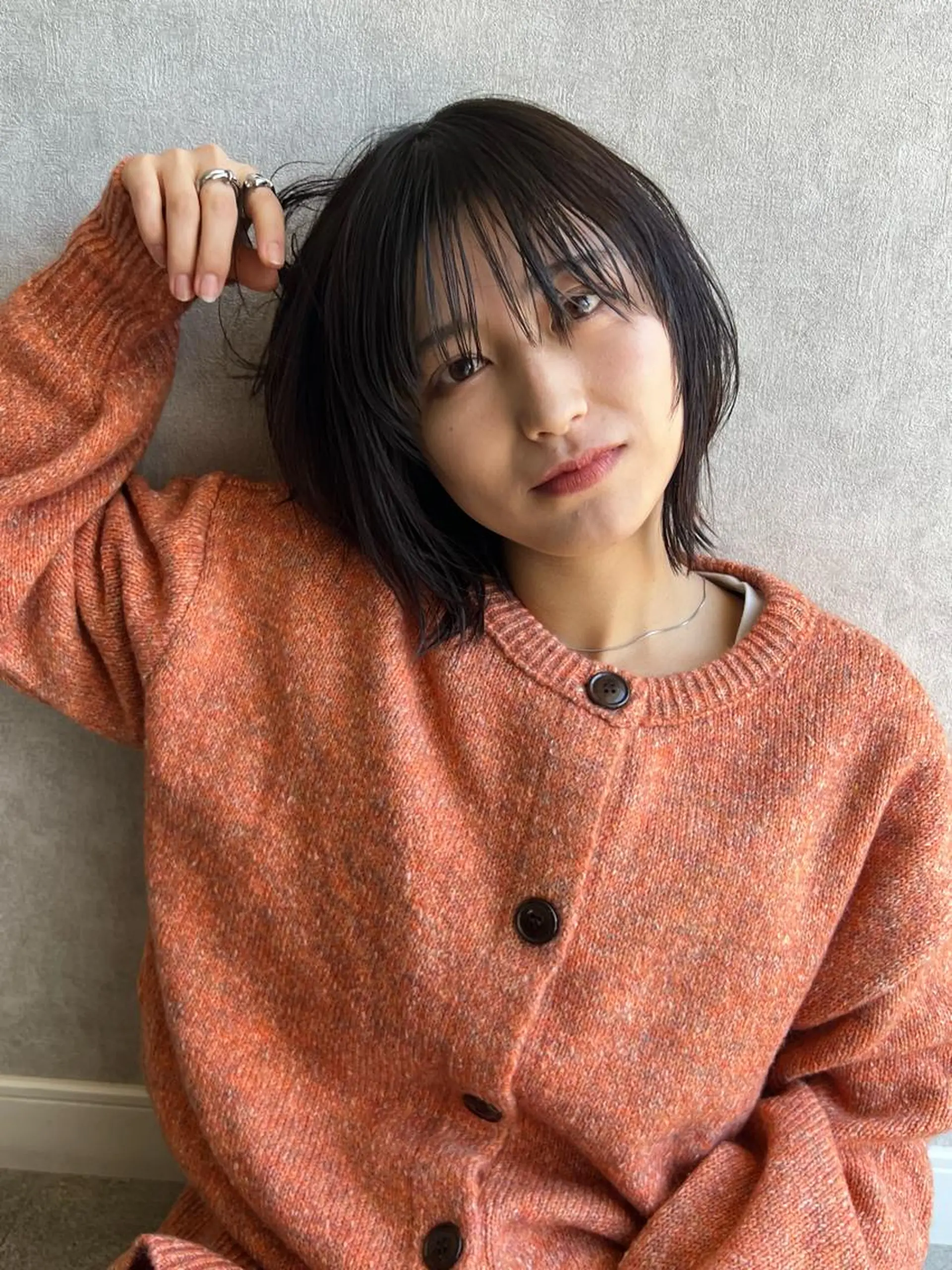 ミディアム カラー ヘアアレンジ ブリーチ 縮毛矯正 letterby novel はるみのヘアスタイル