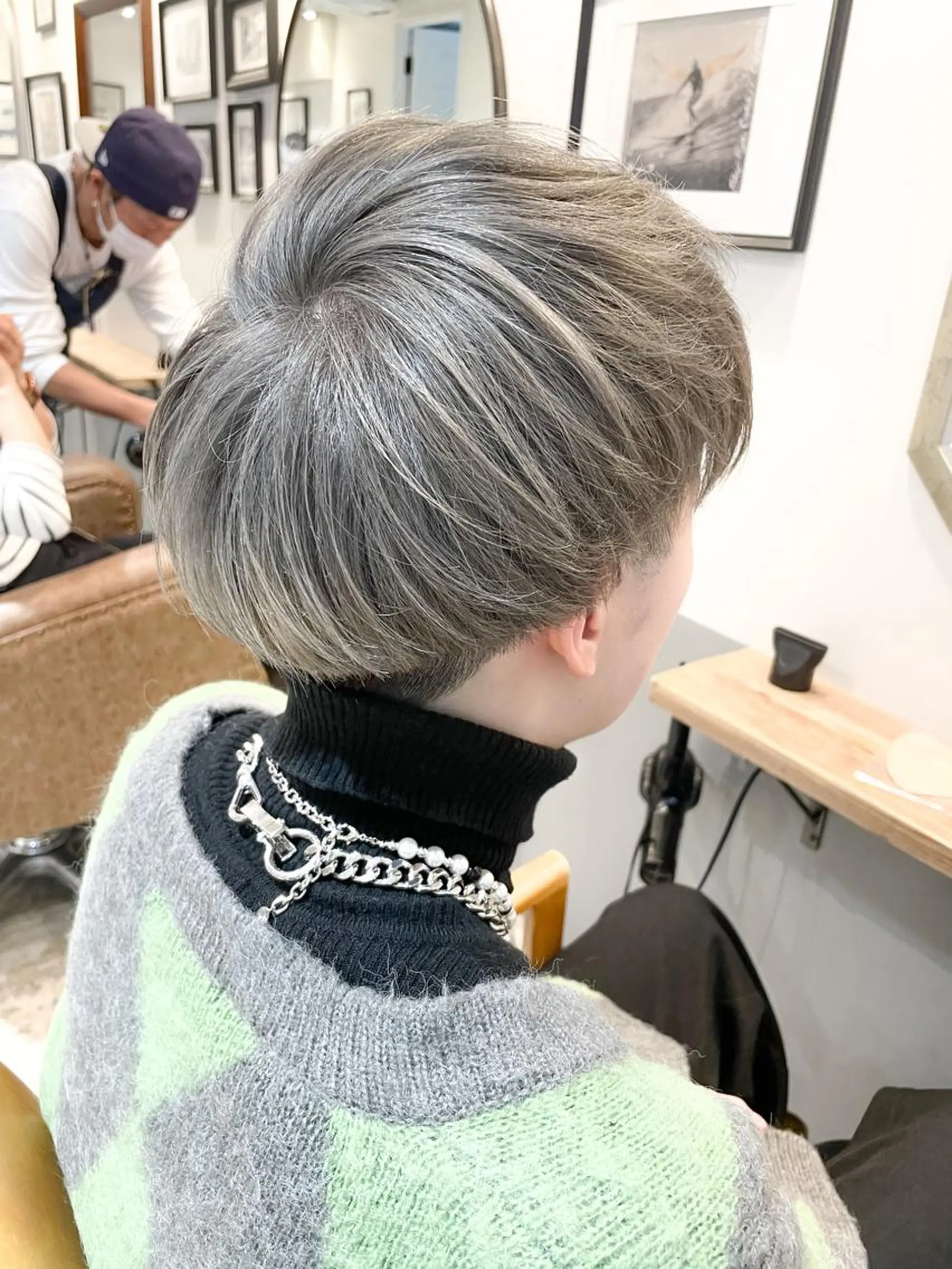 ショート メンズ ヘアカラー トリートメント HAIR WORKS HELM所属・ショート✨ボブ✨代表 新田見美仁のヘアスタイル