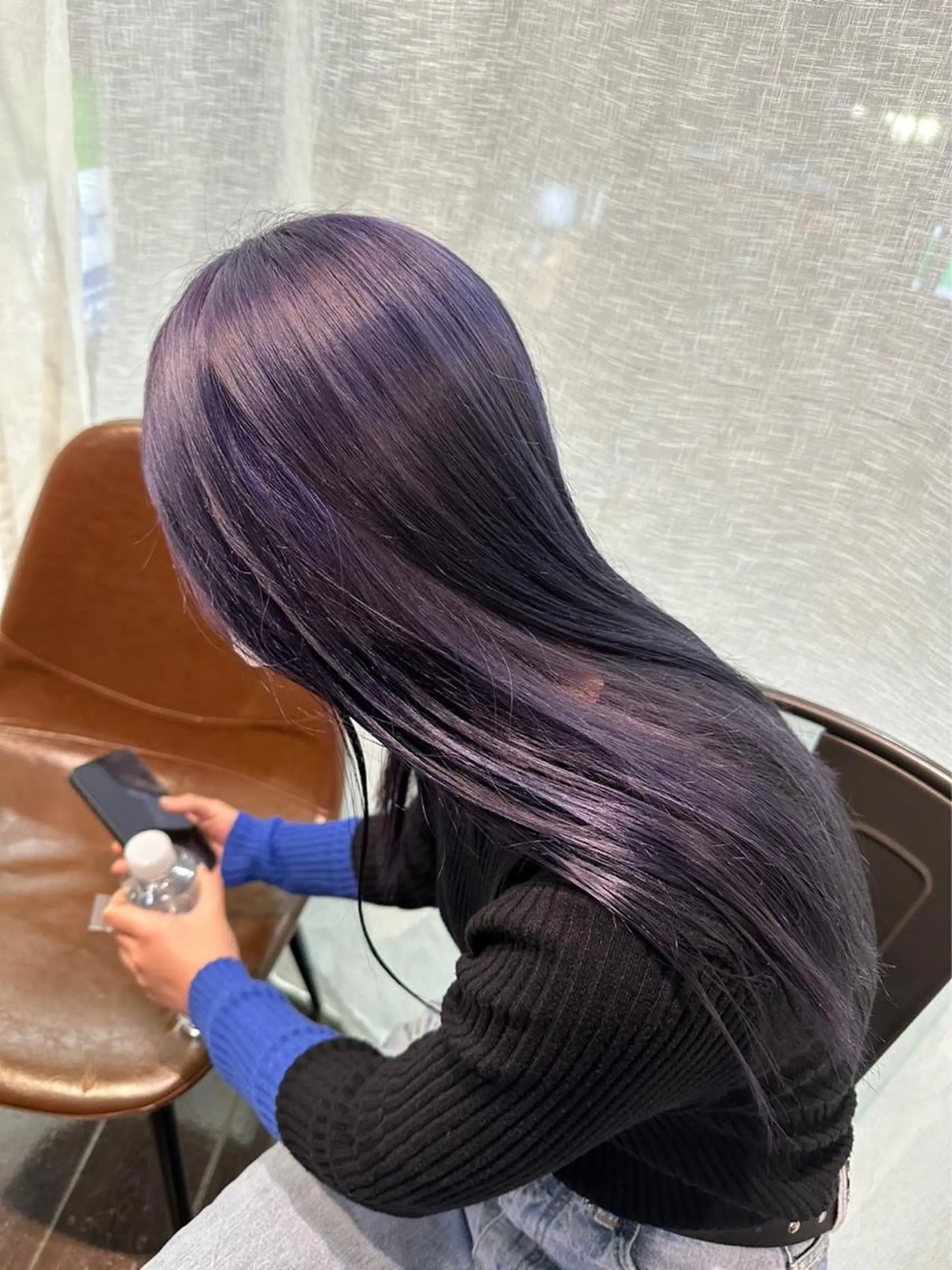 ロング カラー ベージュカラー 黒髪 ブリーチ ブルーカラー ブルーブラック ニュアンスネイル パーマ/コトミ🐸のヘアスタイル