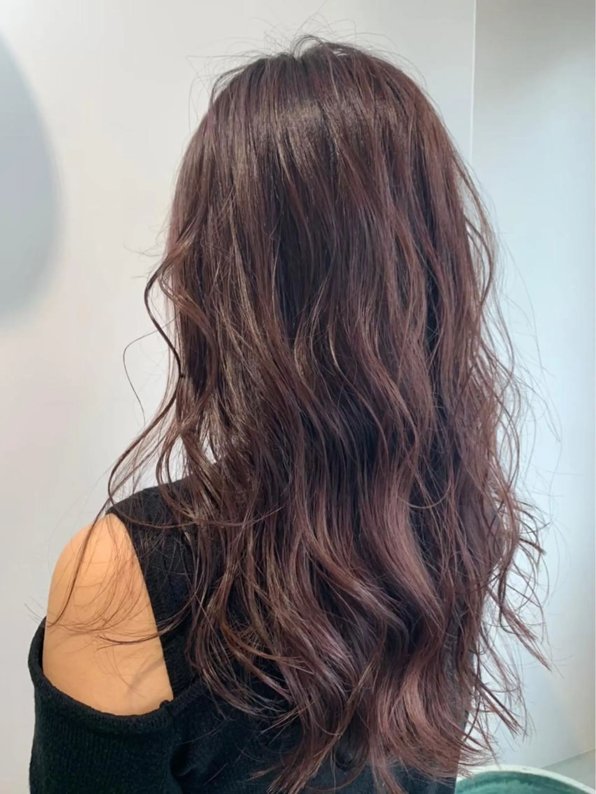 ロング カラー ボルドーカラー カット ヘアカラー トリートメント Lien🌿Top Stylist沖田のヘアスタイル