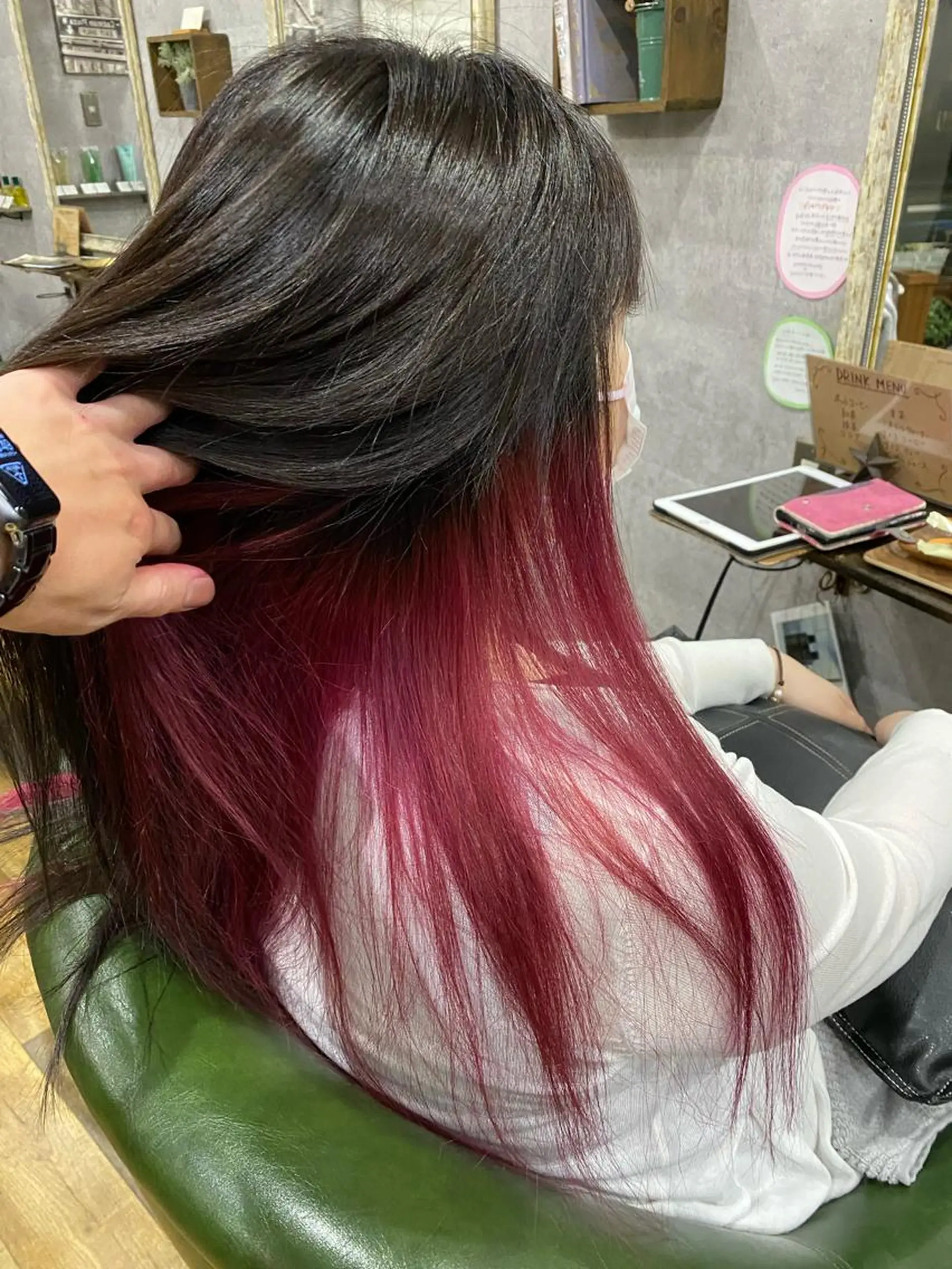ミディアム 小山 悦宏のヘアスタイル
