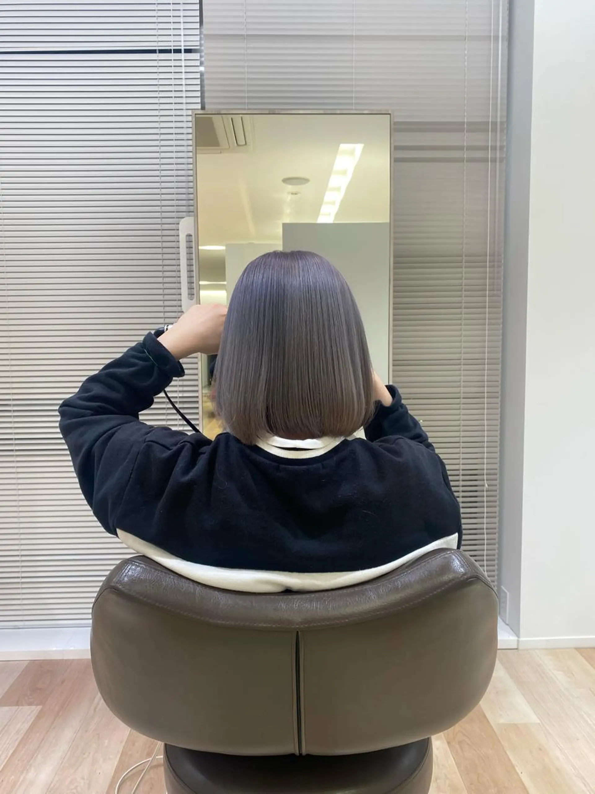 セミロング カラー ハイトーンカラー ラベンダーカラー ボブ 松永 わかなのヘアスタイル