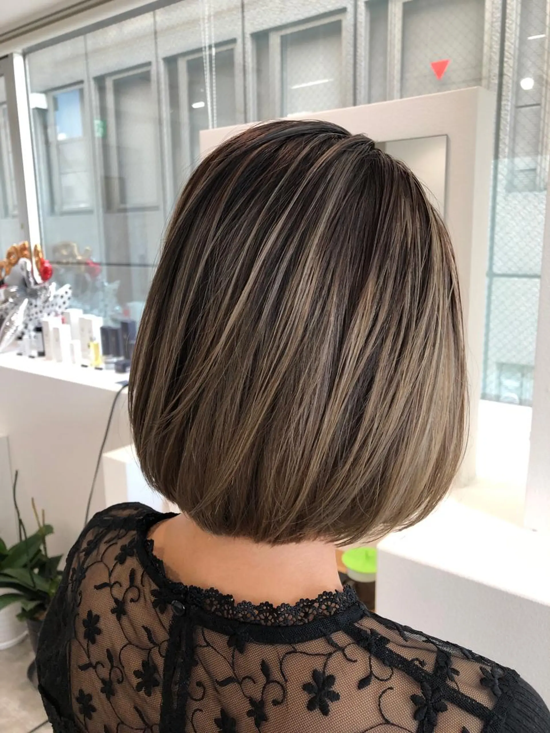 ショート カラー カット ヘアカラー トリートメント JILBLAN京都 ショート/ハイライトのヘアスタイル