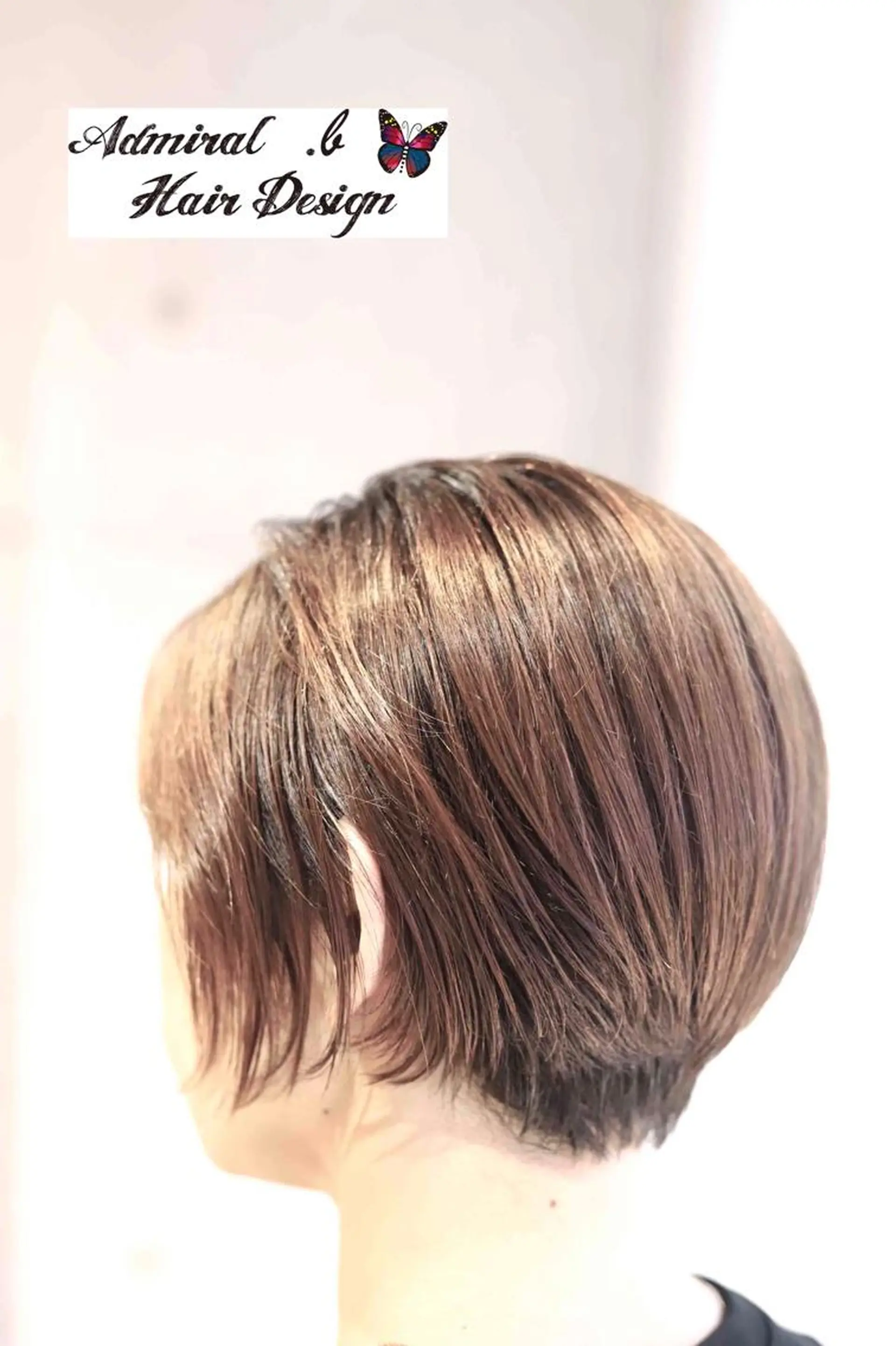 ショート カラー アッシュ ショートヘア カット ヘアカラー アドミラルYoshi oのヘアスタイル