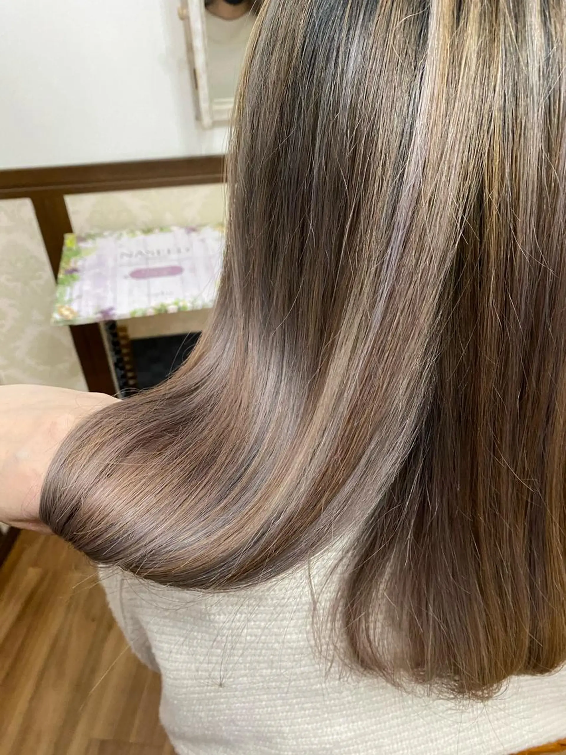 ロング カラー バレイヤージュ レイヤーカット GOLD BLACK所属・究極の艶髪! 艶神!大矢祥央のヘアスタイル