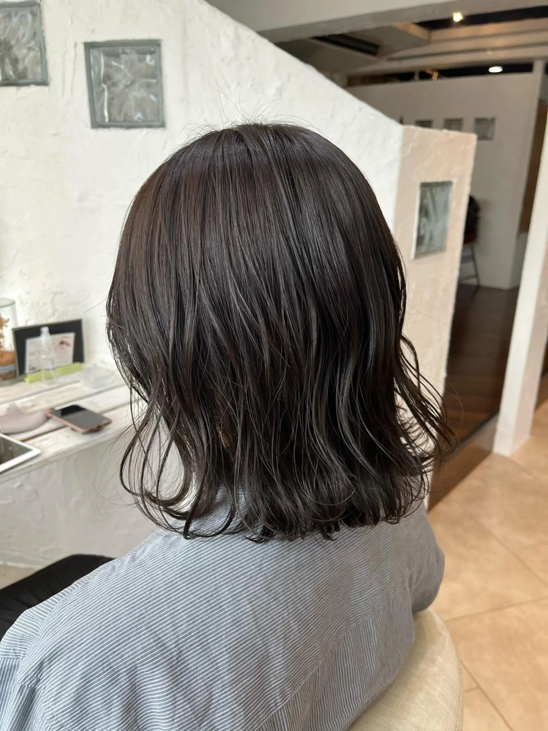 ミディアム カラー グレージュ オリーブグレージュ オリーブグレー 💛ハイトーン💛 りむのヘアスタイル