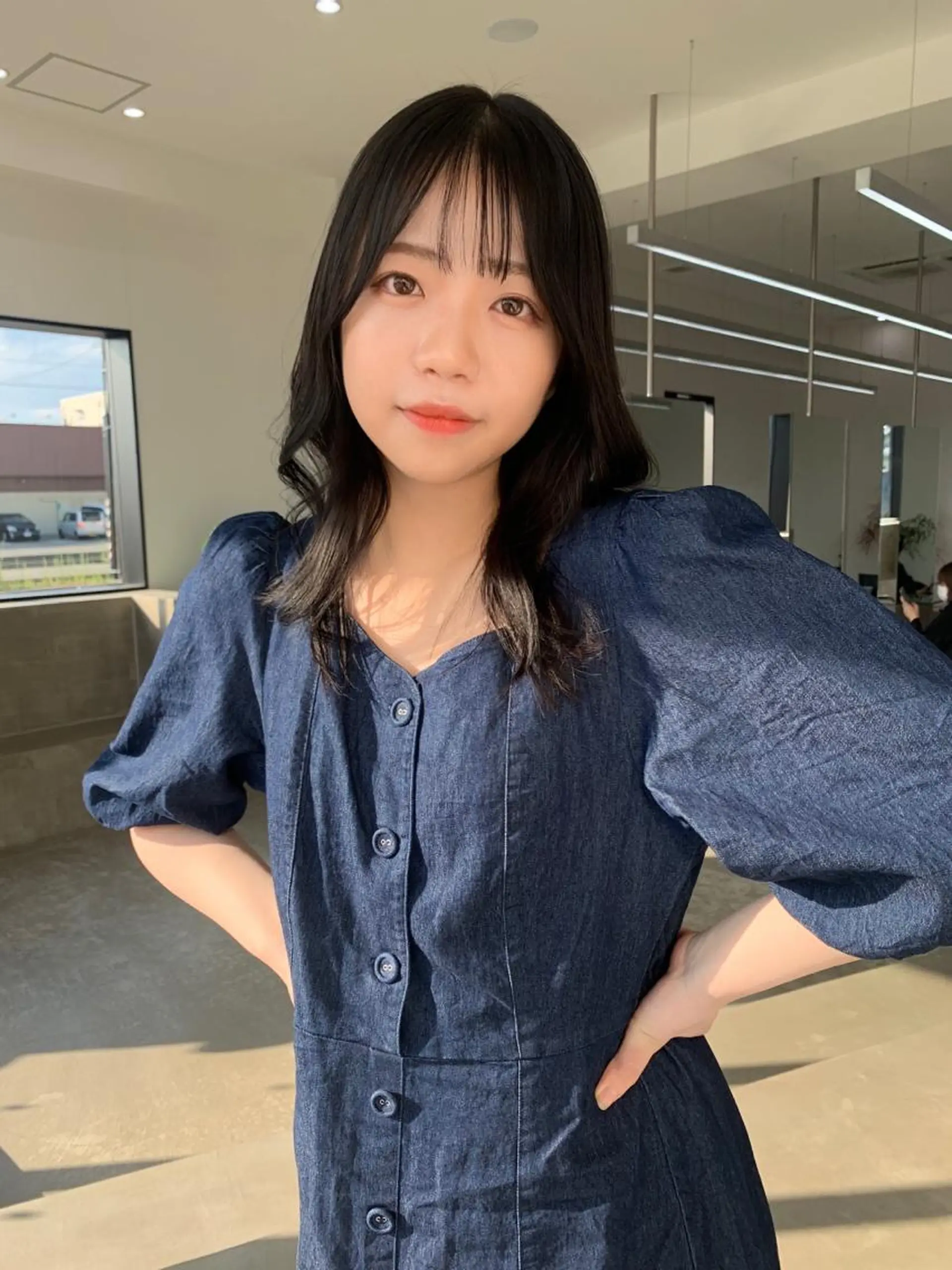 ロング カラー オリーブグレー YU KIのヘアスタイル