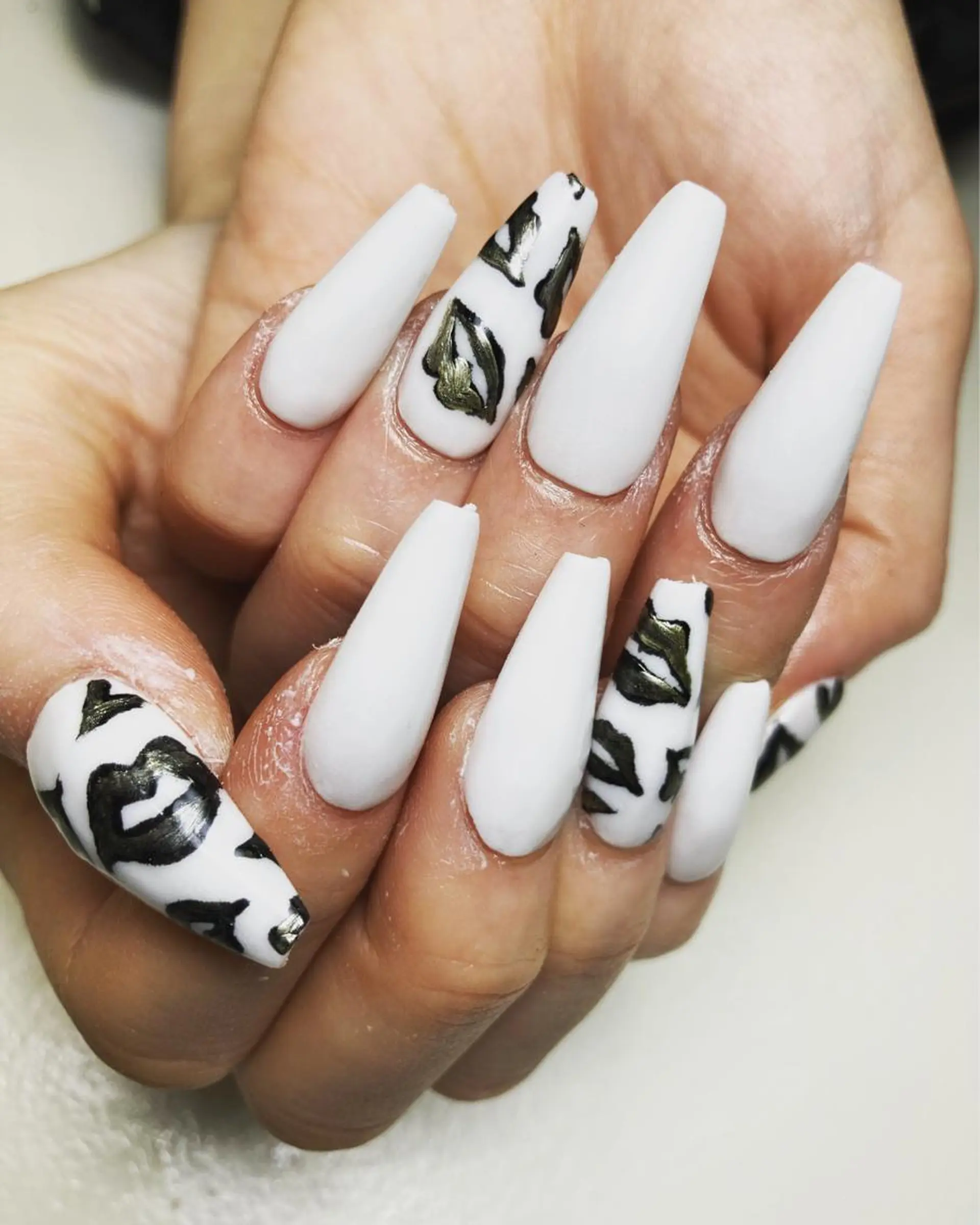 ネイル nailALBA 安蒜良彰のネイルデザイン