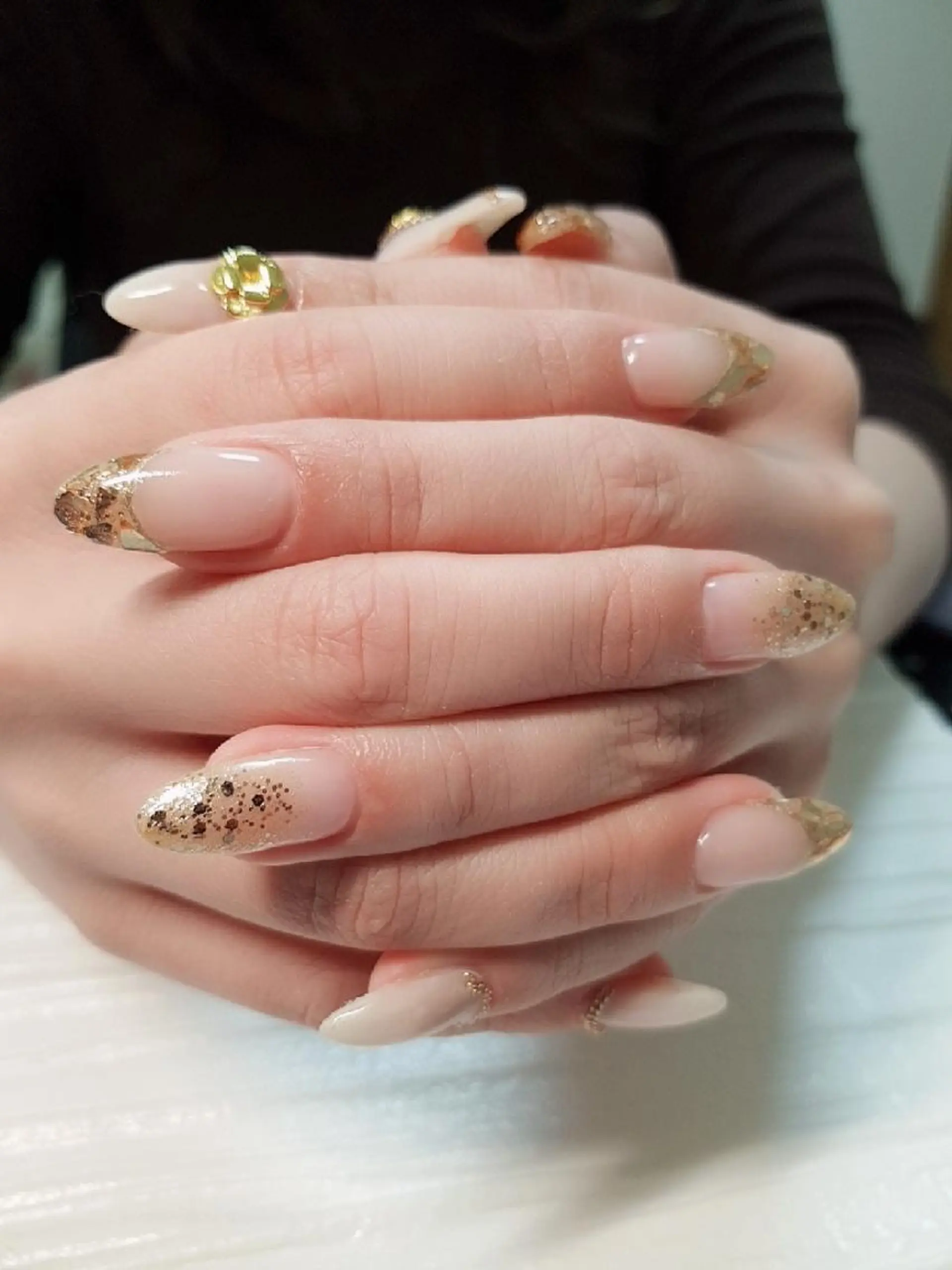 ネイル フレンチネイル ガラスフレンチ ハンドネイル Fa.Stella ファステラ のネイルデザイン