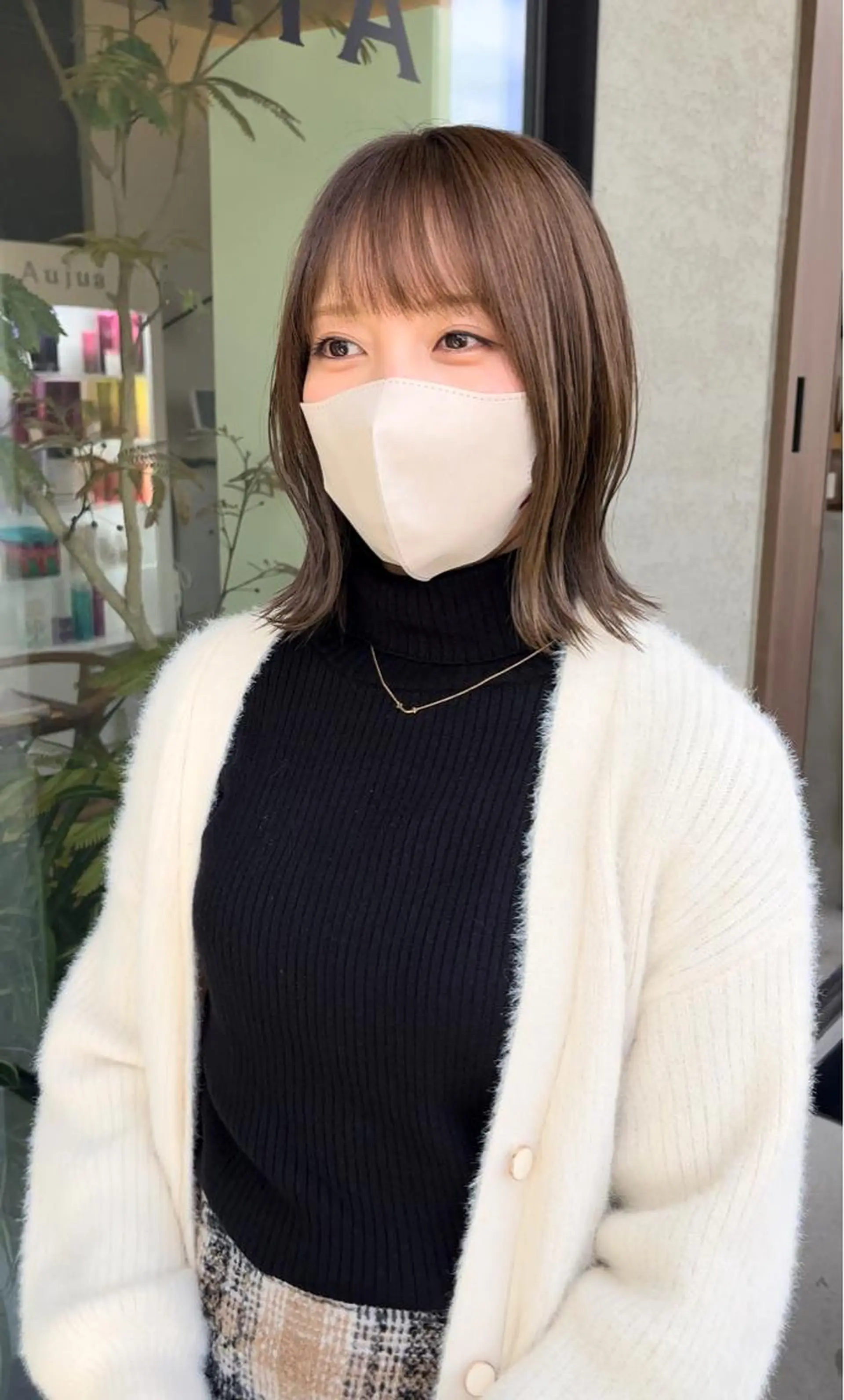ミディアム カラー ブリーチ 透明感カラー ブリーチなしカラー カット GISELAジゼラ所属・手塚 亮汰のヘアスタイル